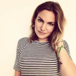 Zoë