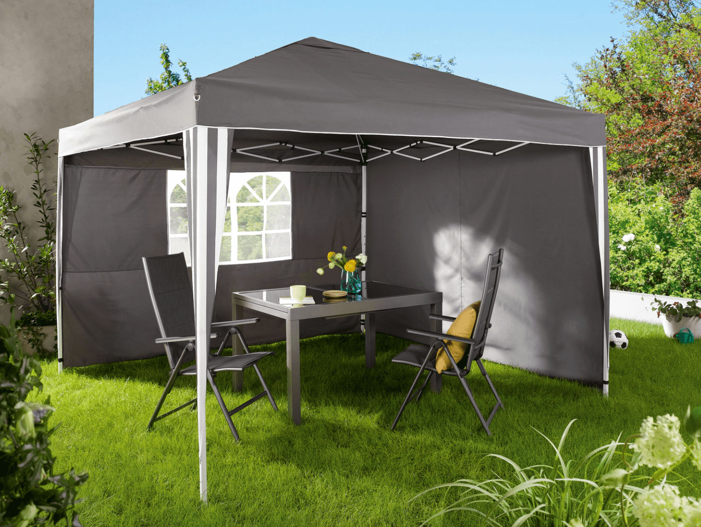 Partytent met zijwanden