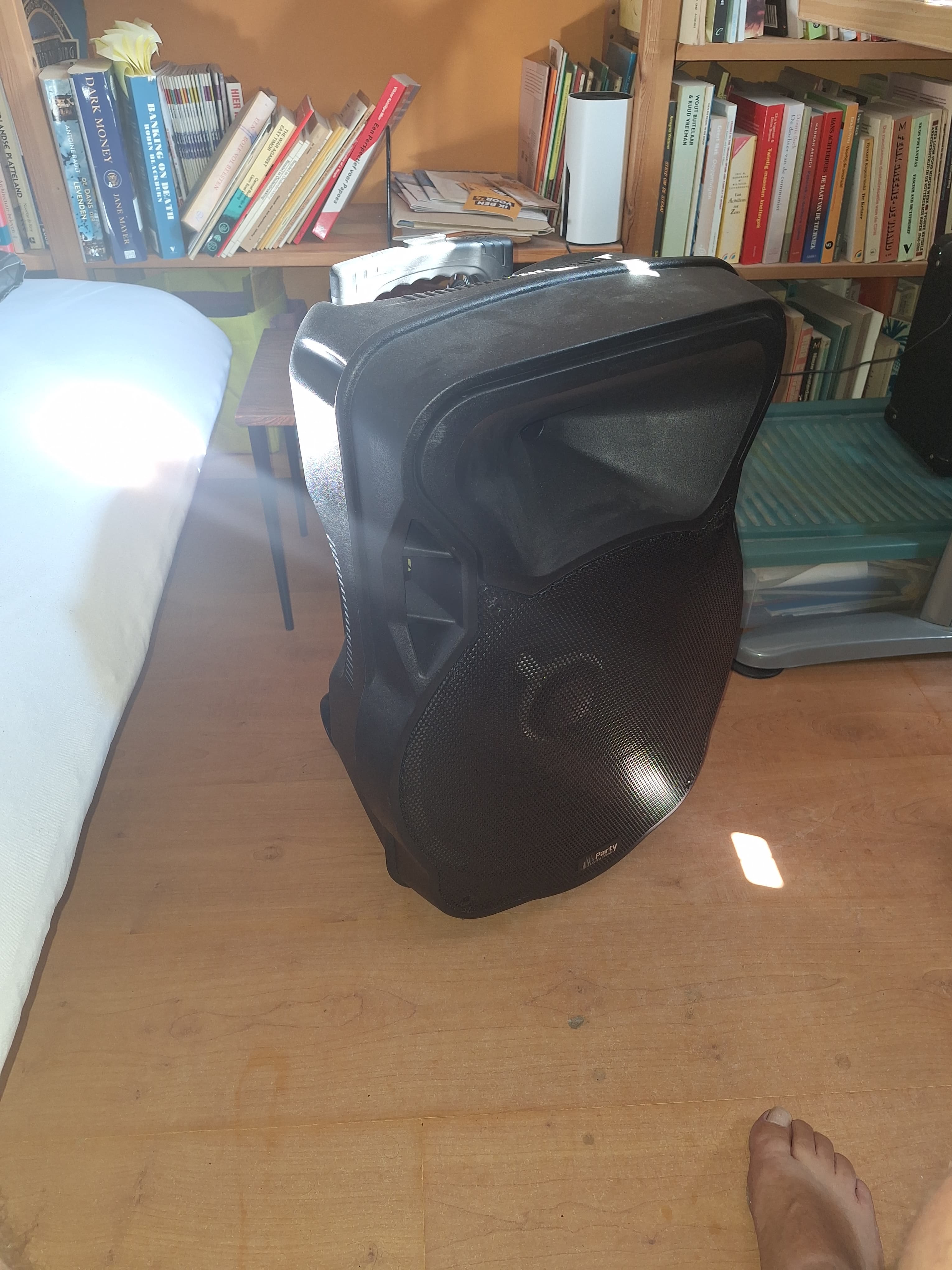 speakers