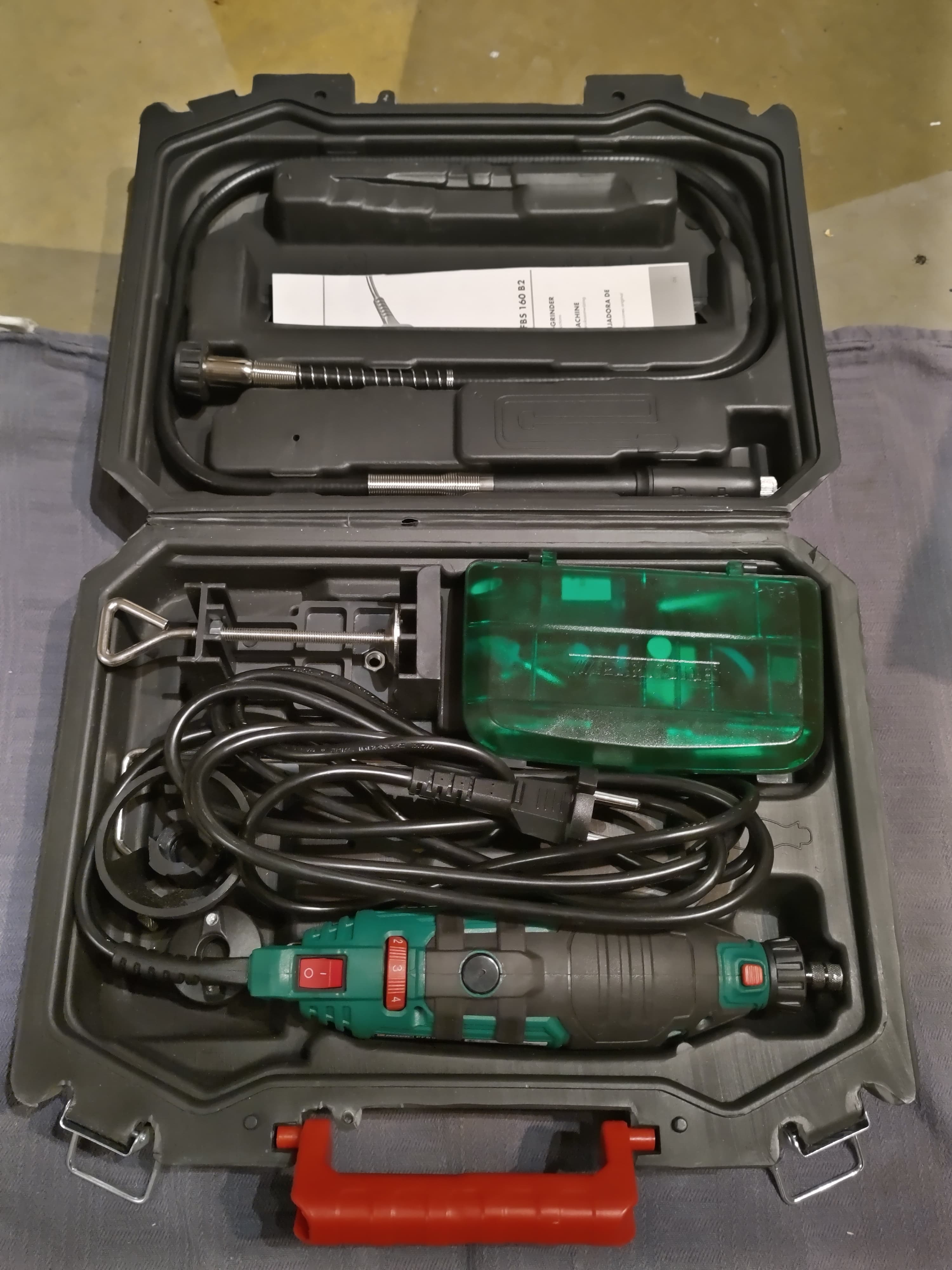 Dremel / multitool met veel accesoires