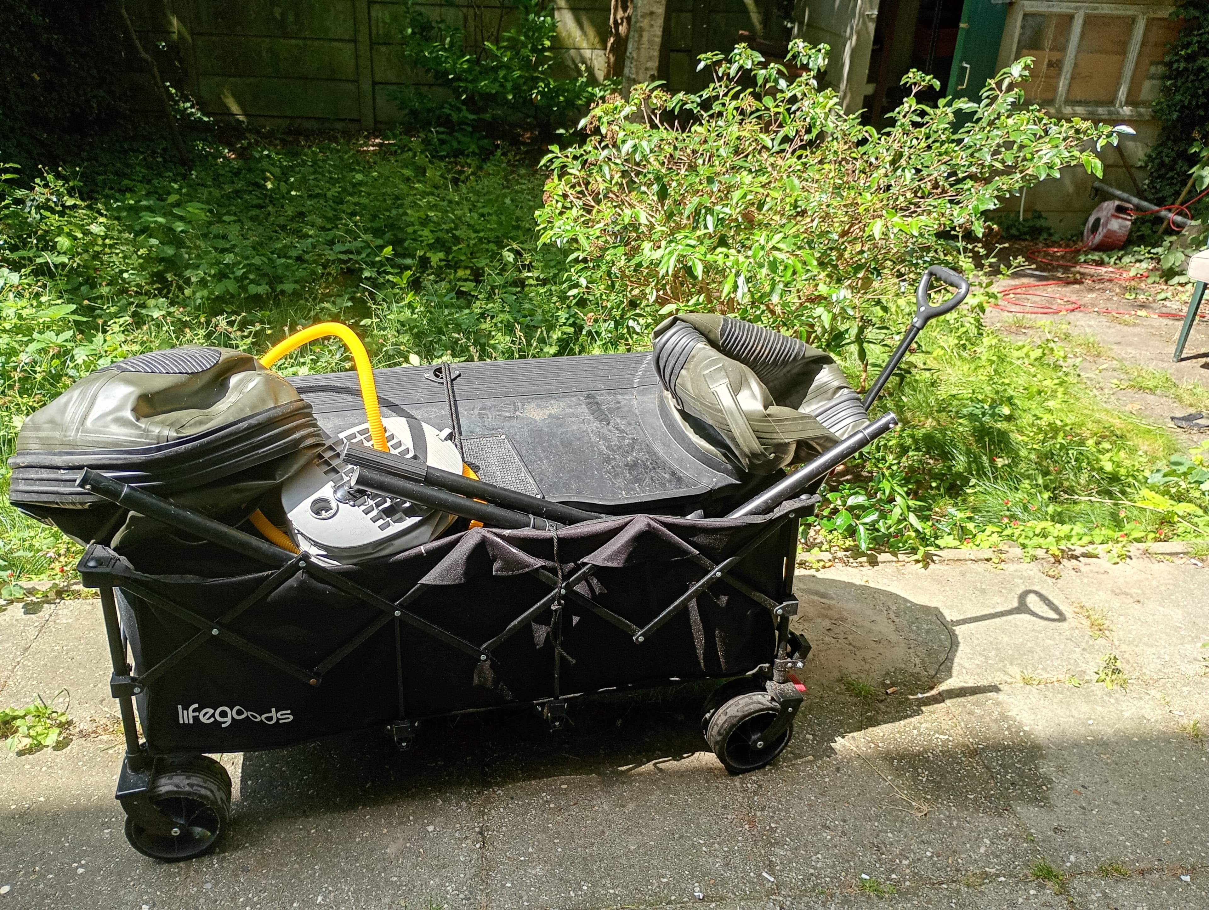 Nash opblaasboot met ePropulsion motor te huur in Utrecht