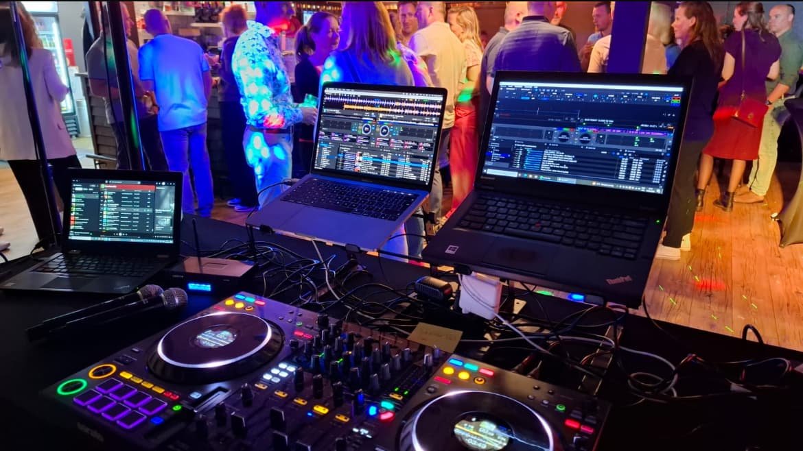 DJ set geluid licht fotohokje