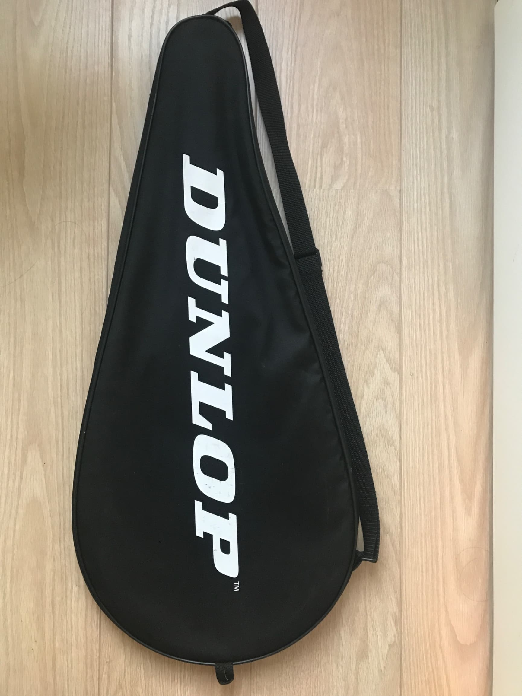 Tennis racket 