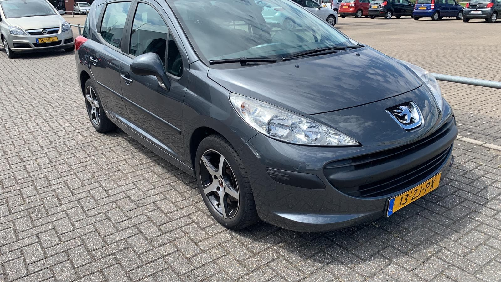 Auto