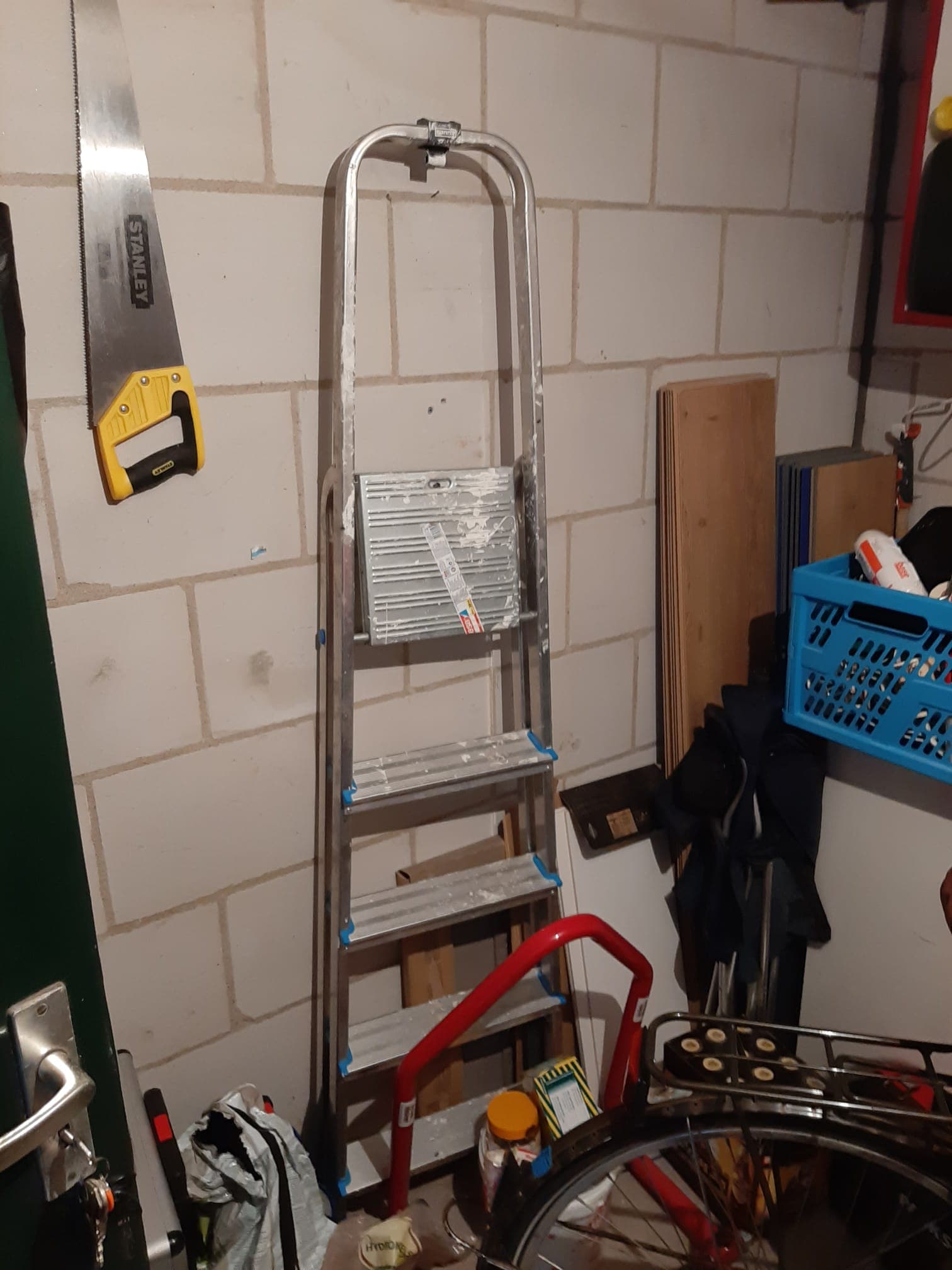 Trap ladder