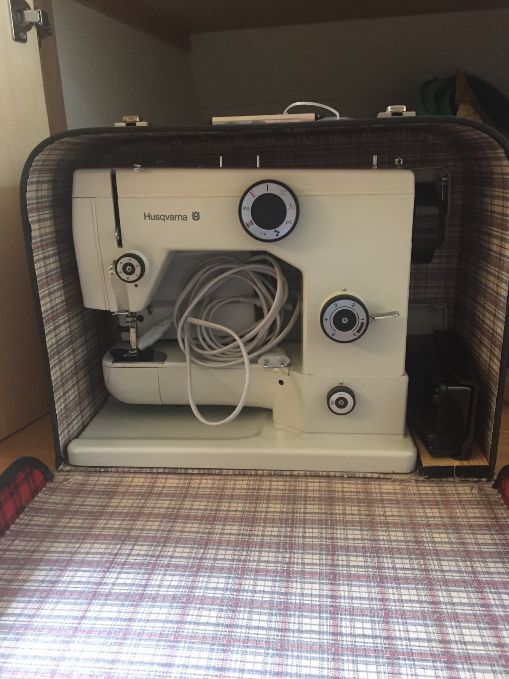 Naaimachine
