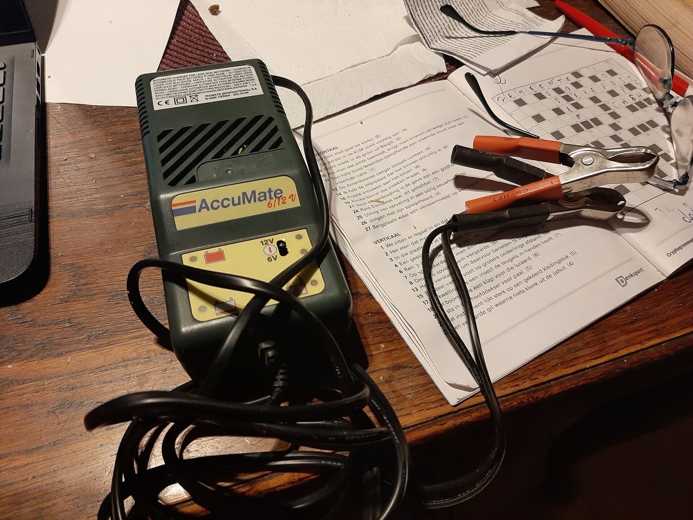 Druppel lader auto batterij 
