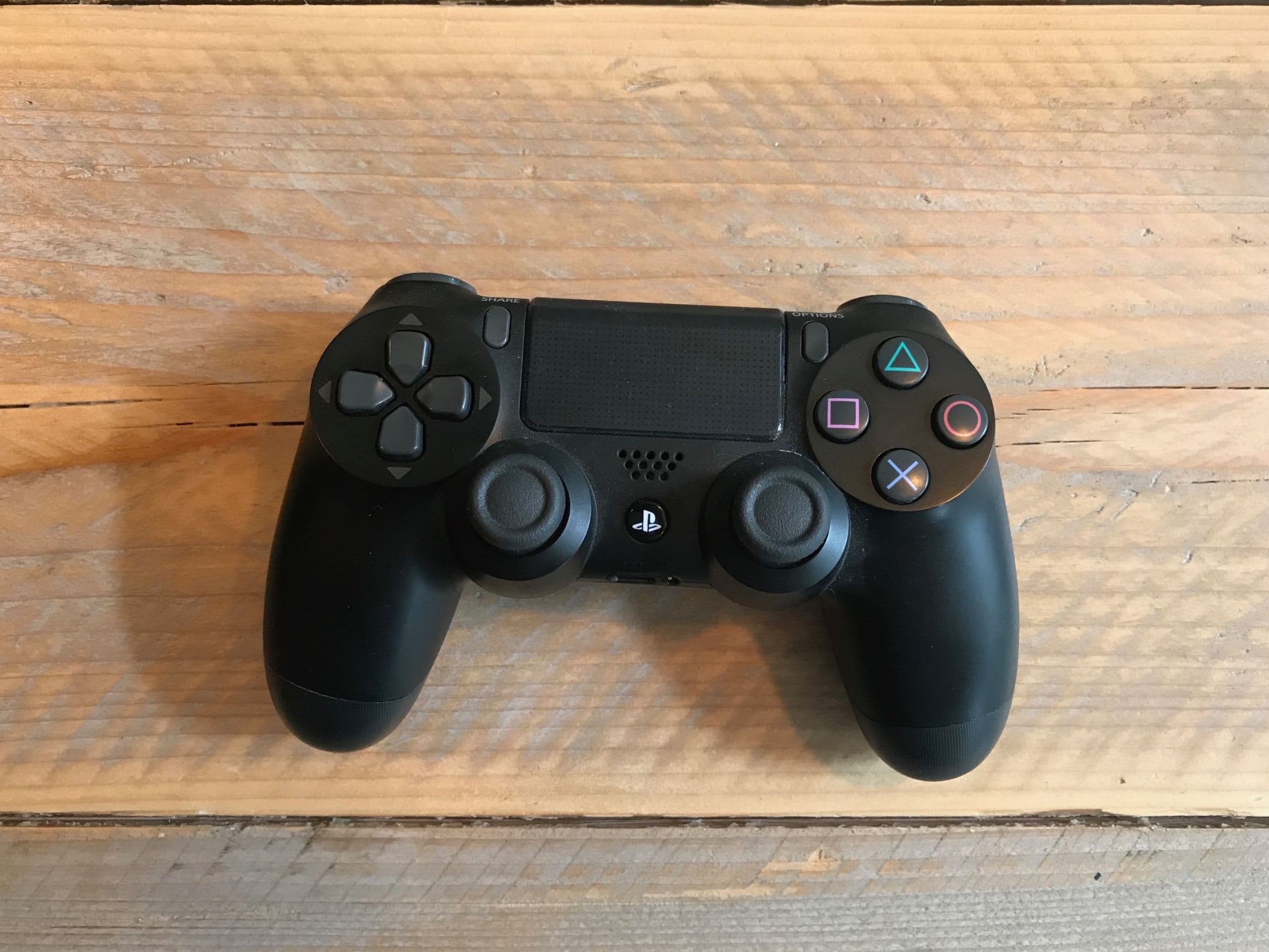 playstation 4 controller