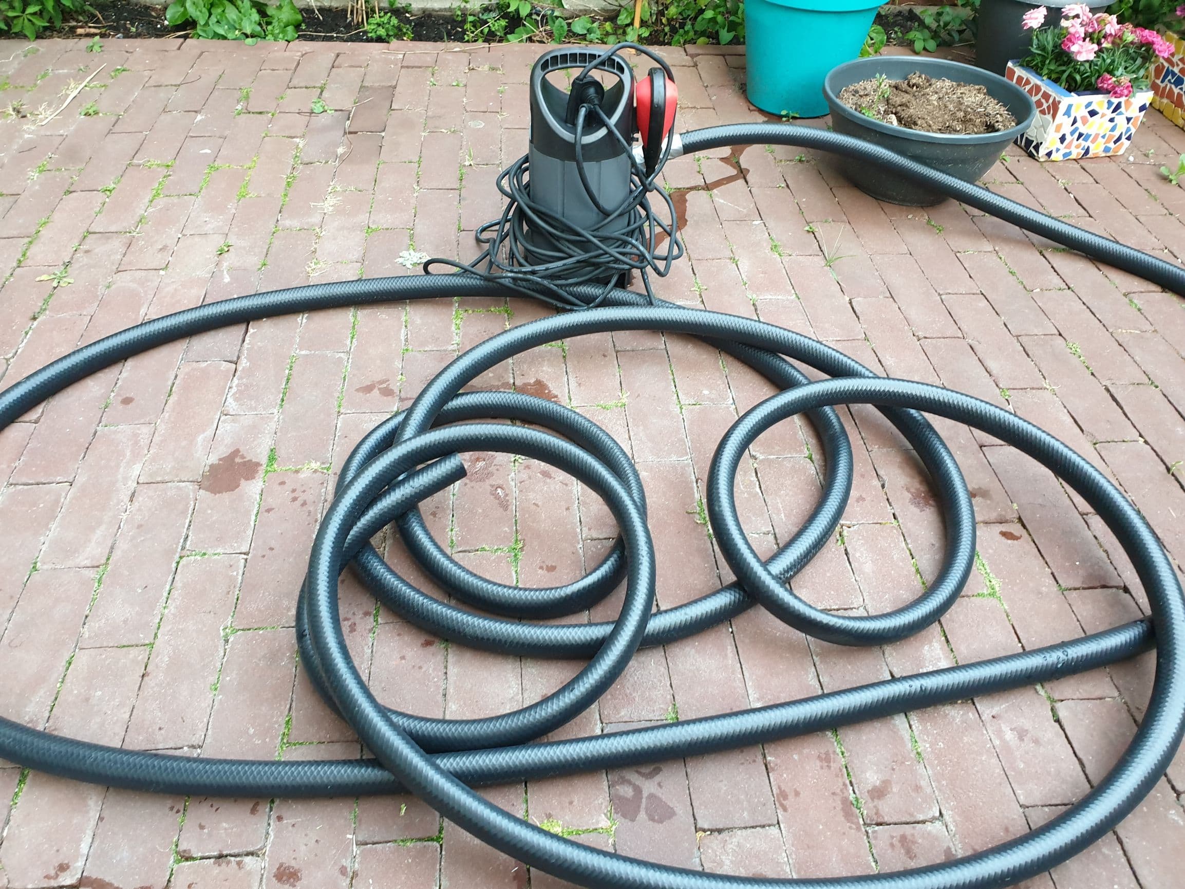 Dompelpomp +10M slang - 7500 L/H - vuil & schoon water