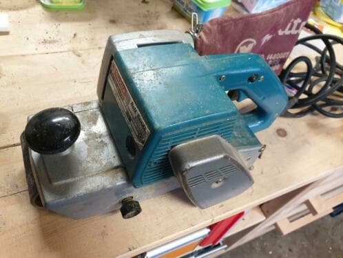 Makita bandschuurmachine 