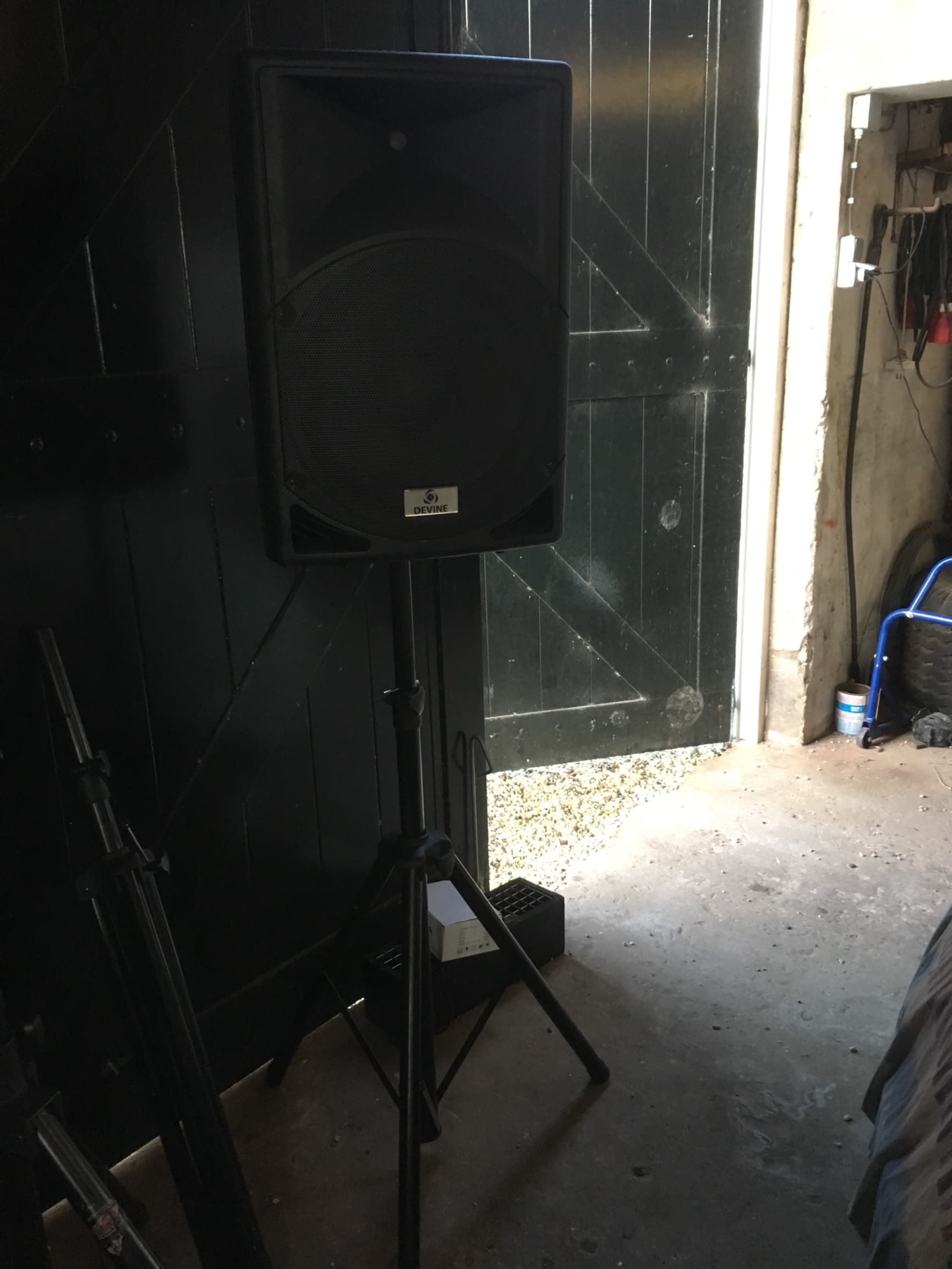 Dj Speaker  inclusief microfoon en usb+aux aansluiting