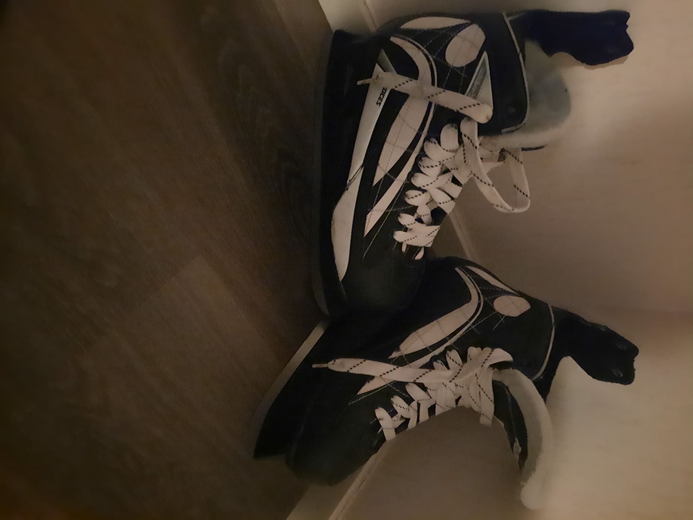 Schaatsen (ijshockey) maat 44