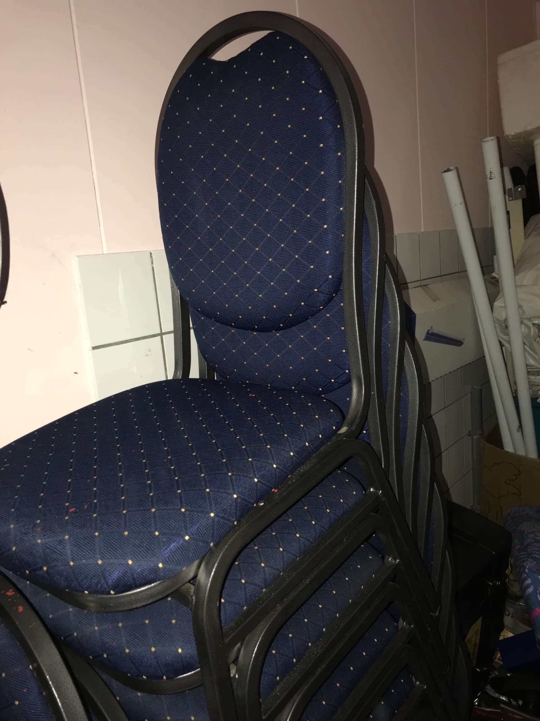 Stoelen prijs per stuk!