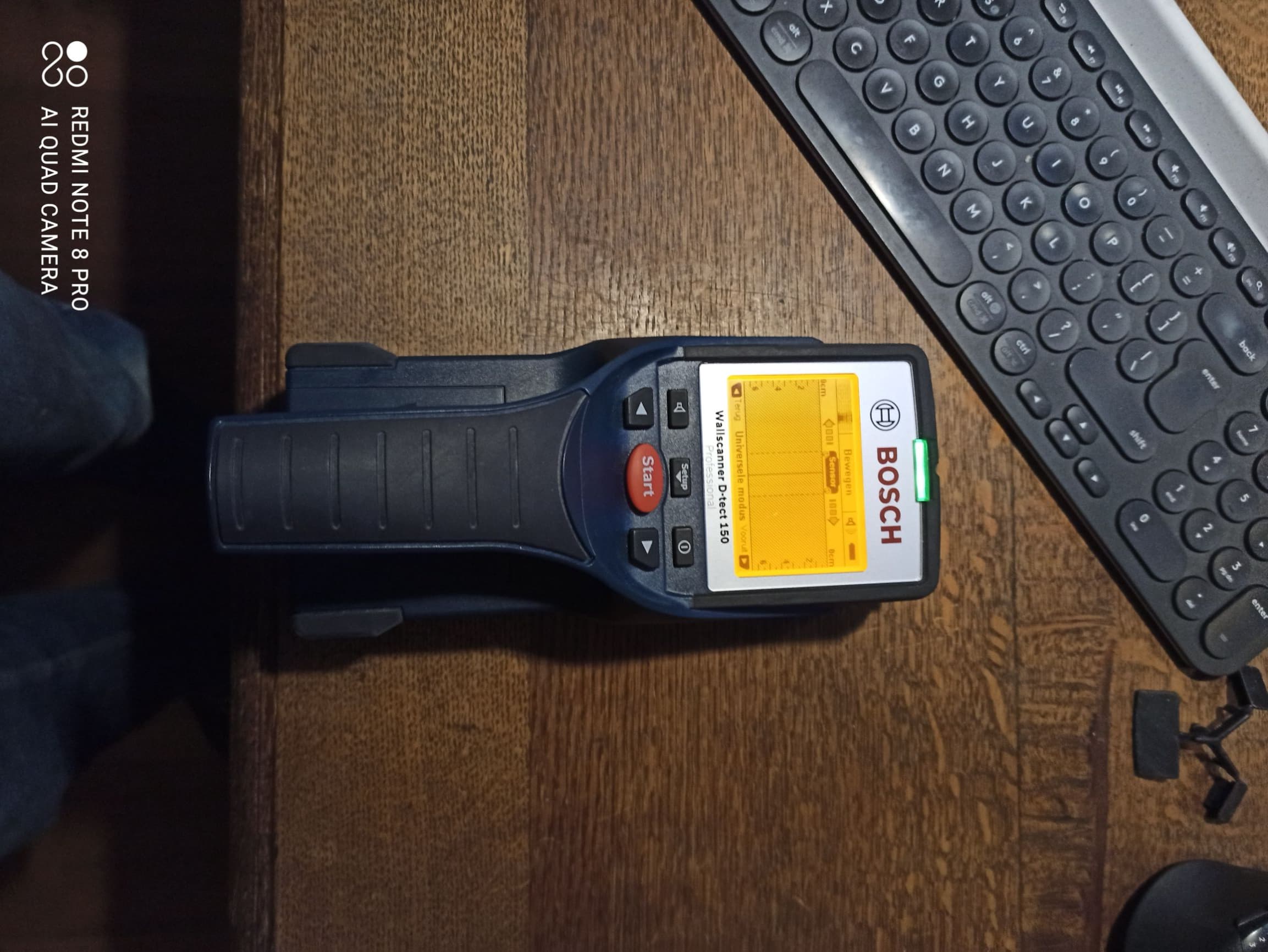 professionele muurscanner leidingzoeker Bosch D-tect 150