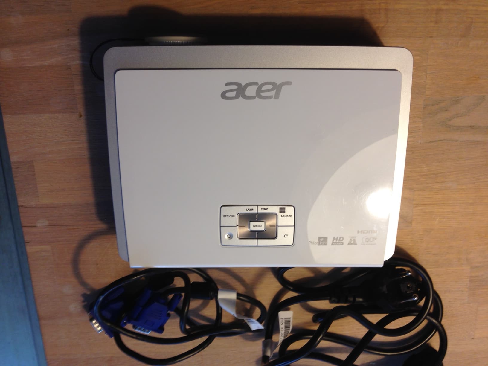 Beamer met HDMI aansluiting