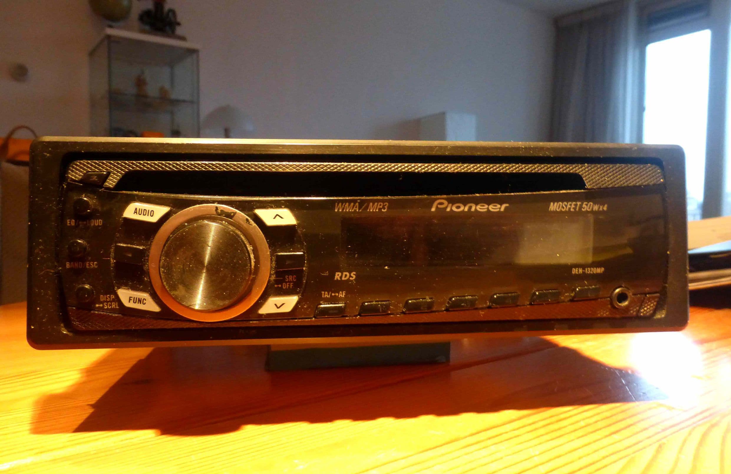 pioneer autoradio 4x50W standard conecties gratis afhalen