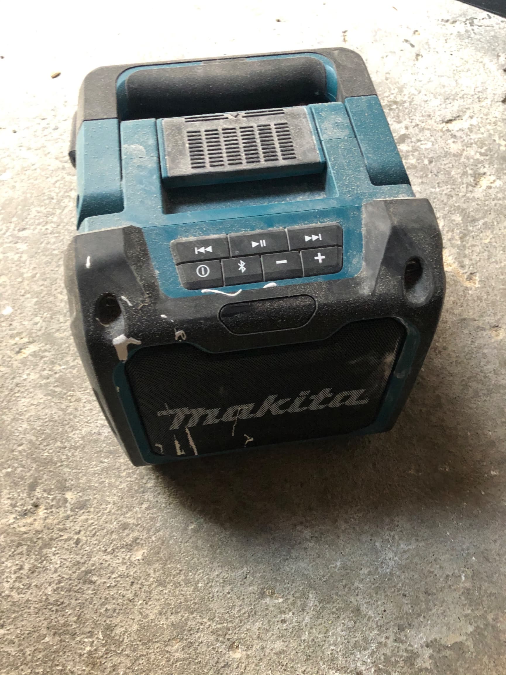 Makita Bluetooth speaker