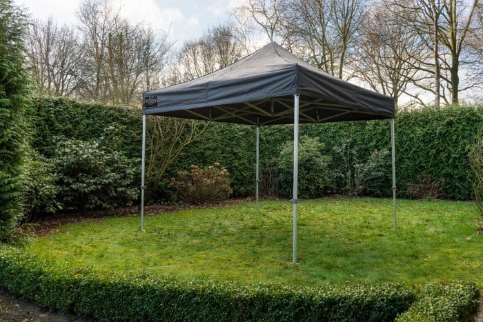 Partytent easy up 3x3 met zijwanden