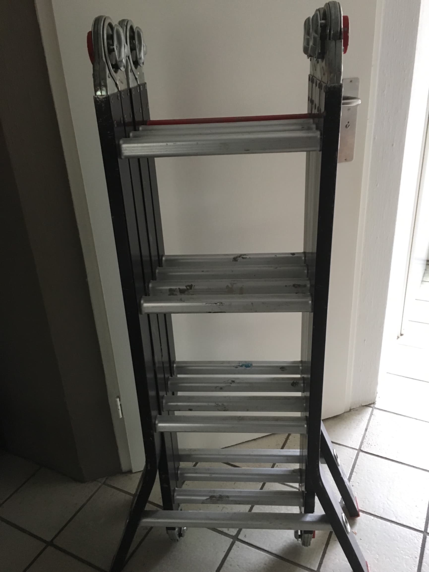opsteekladder ca. 5.00m (uitgeschoven)