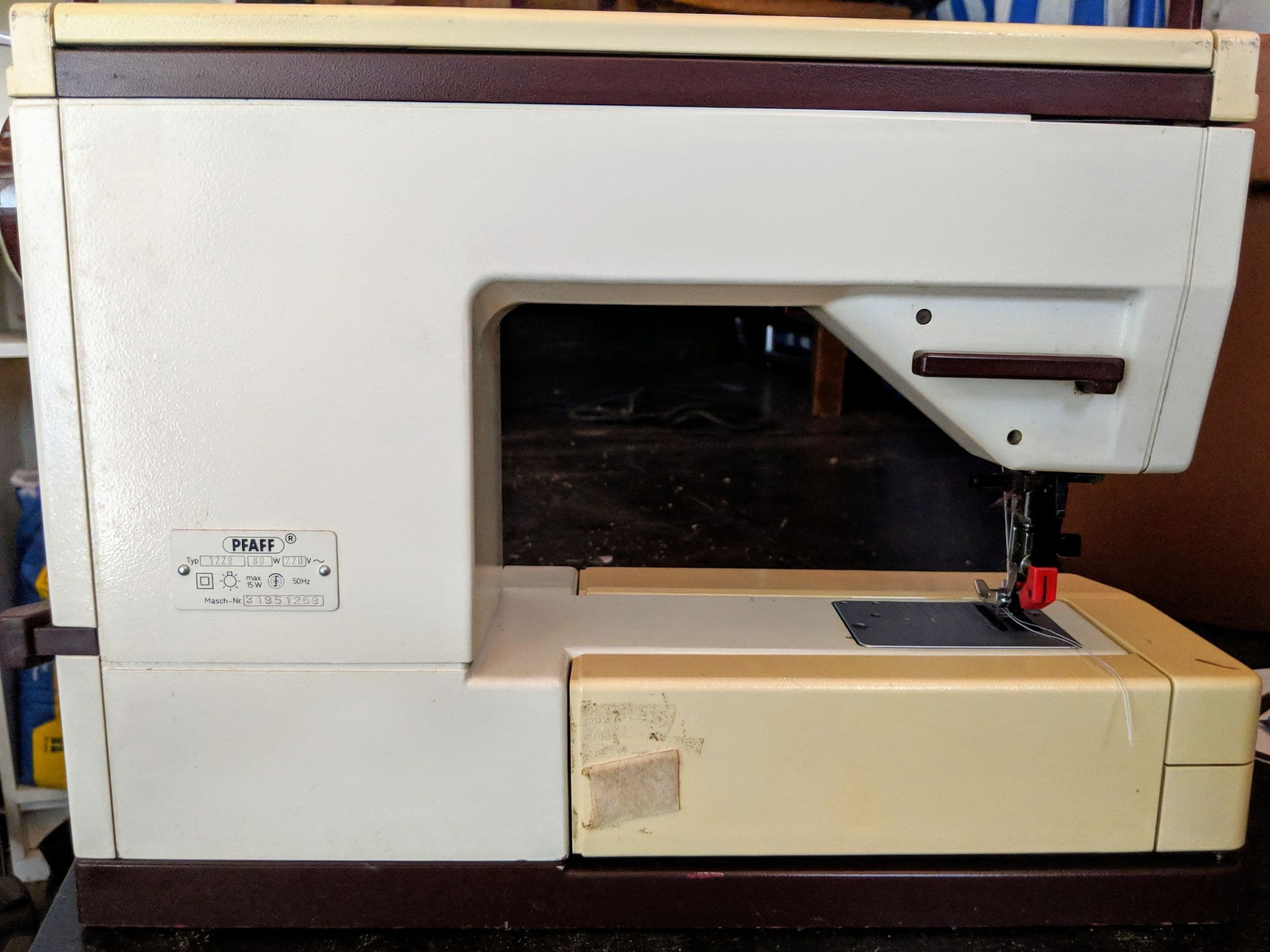 Naaimachine