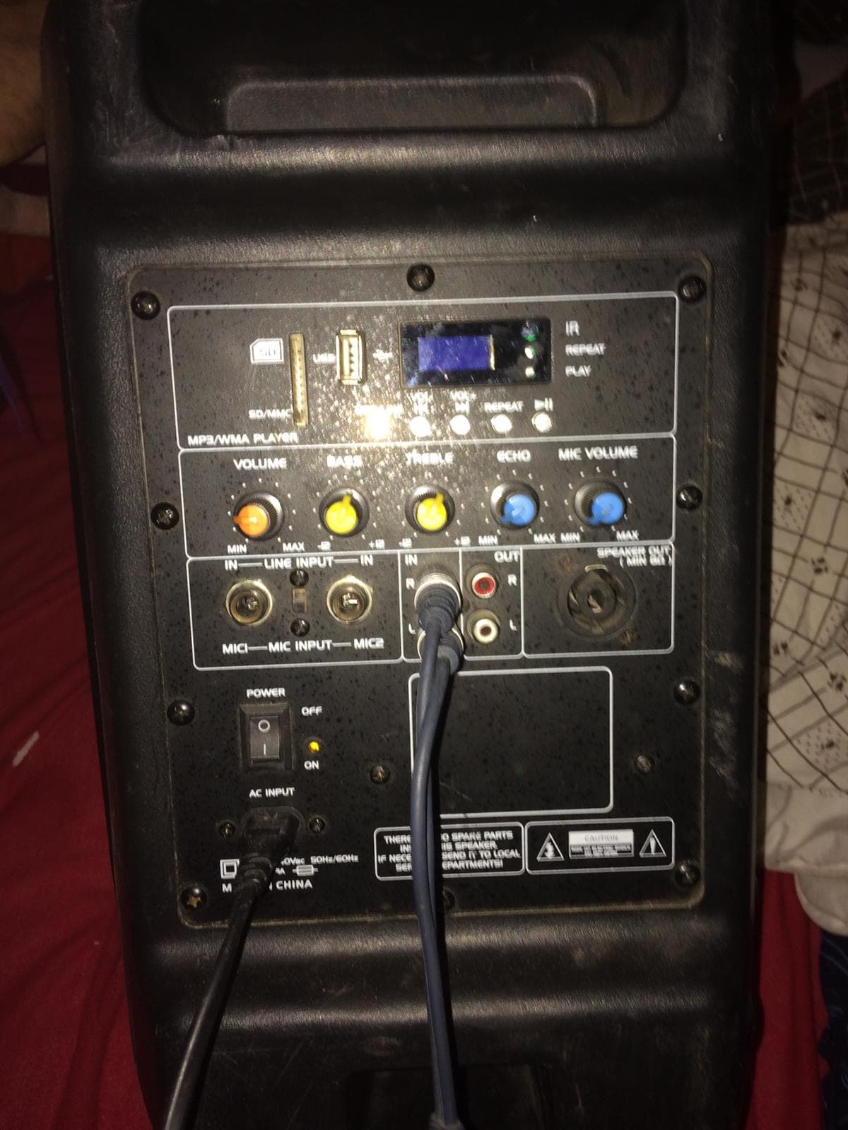 Speakersetje PA  Karaoke geluid speakers feest en verlichting
