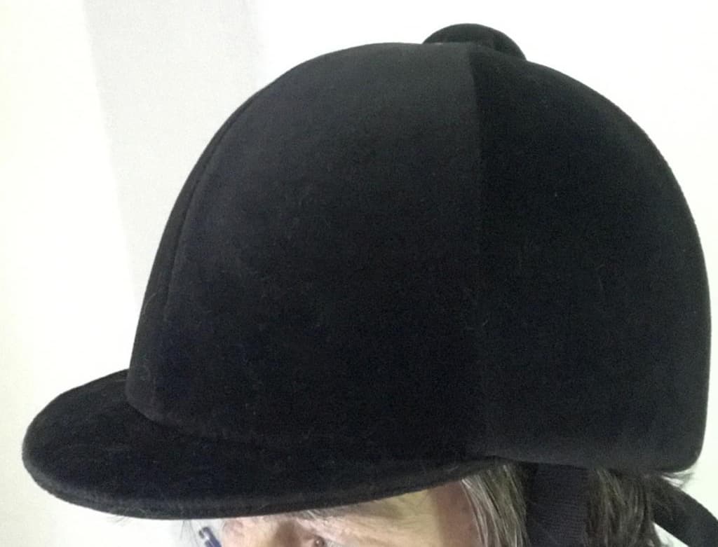 Paardrij cap