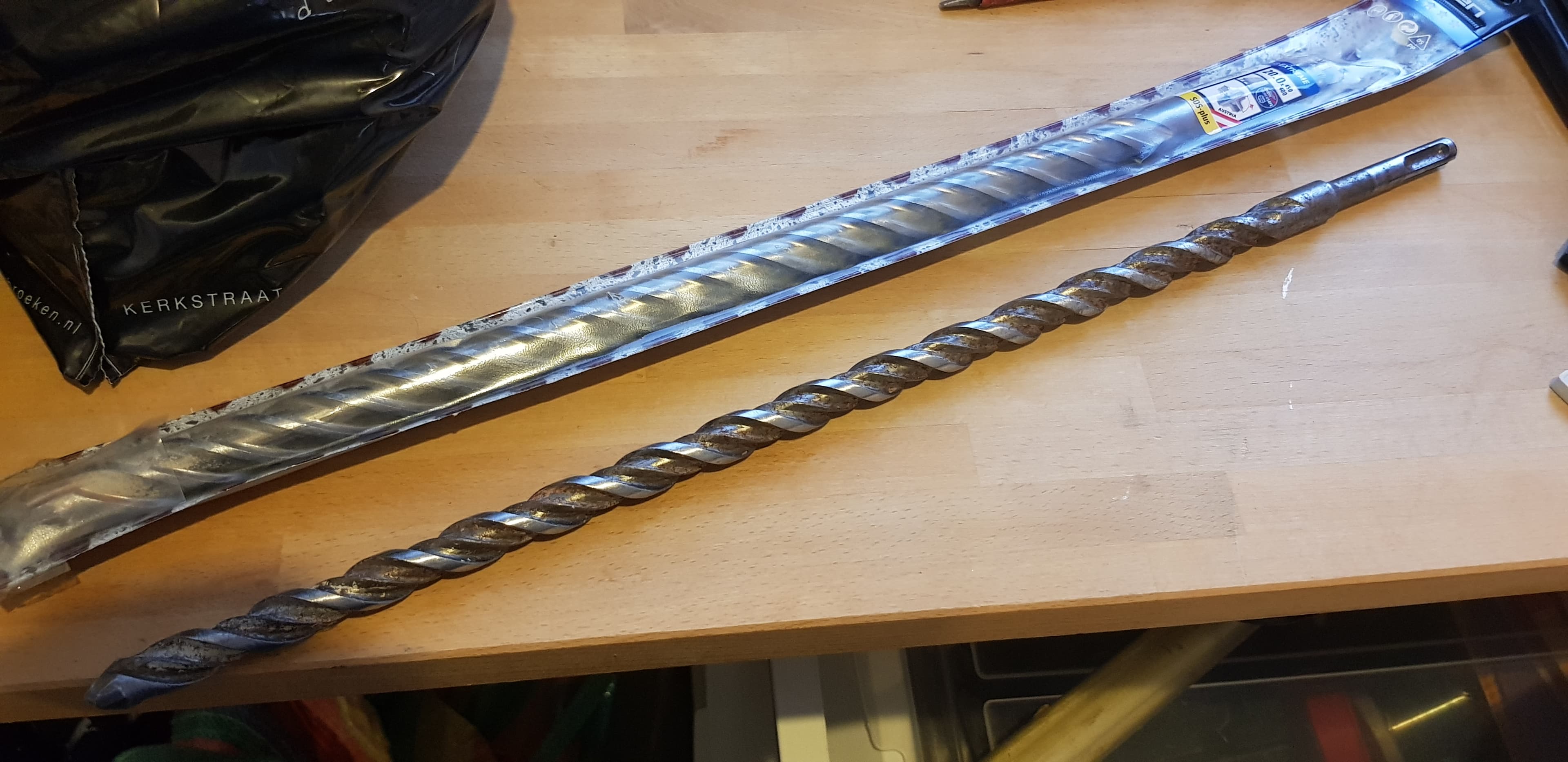 Lange steenboor / betonboor 40cm 16mm