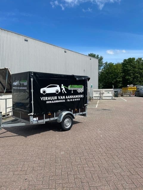 Aanhanger Te huur