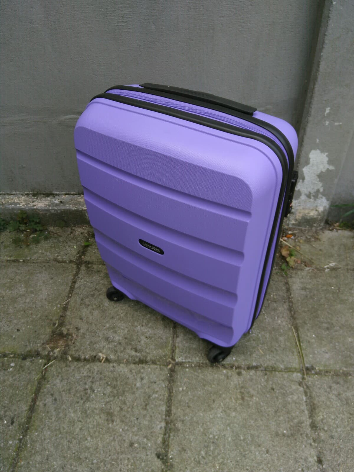 American Tourister kleine rolkoffer