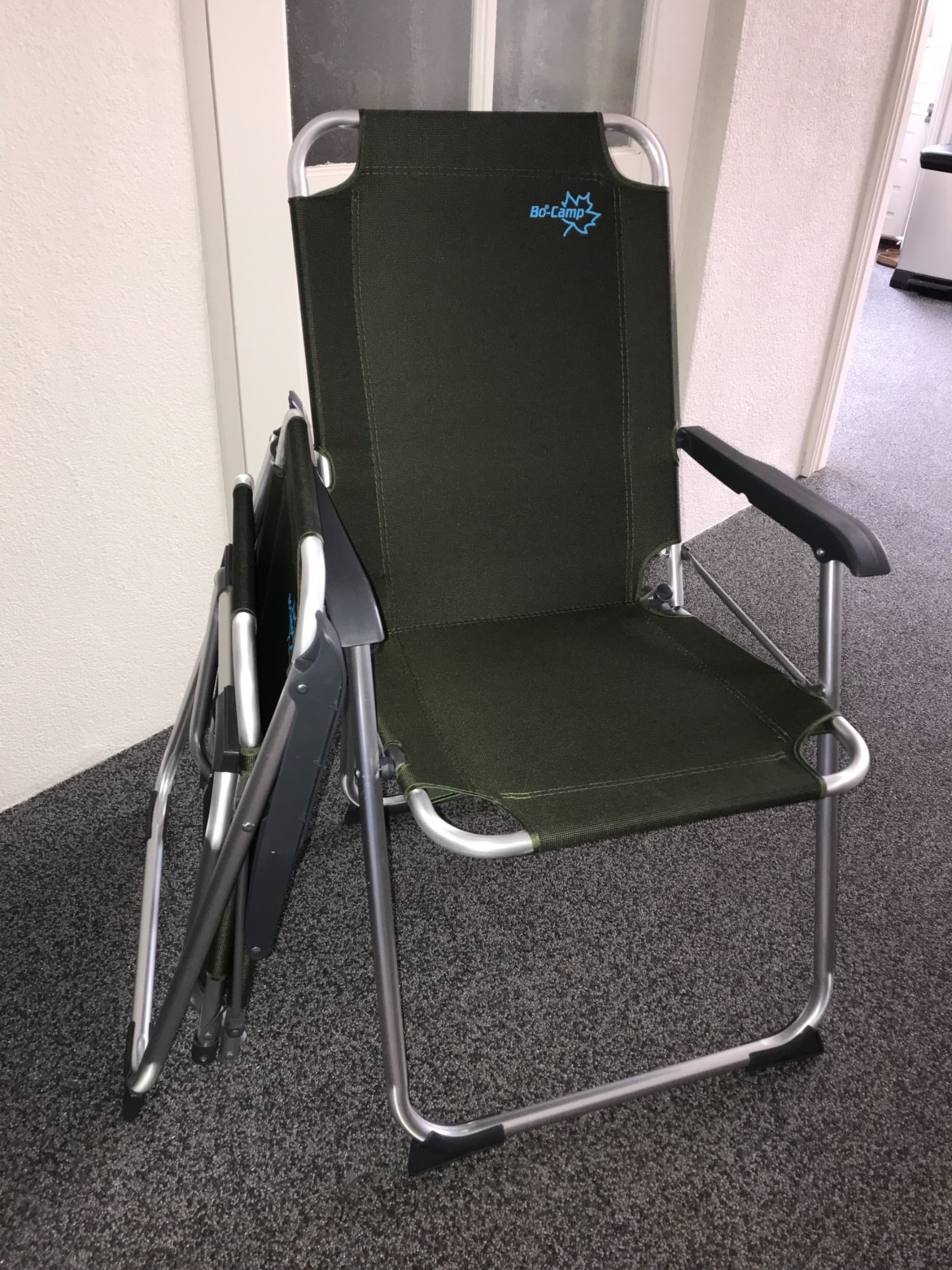 2 nieuwe kampeerstoelen 