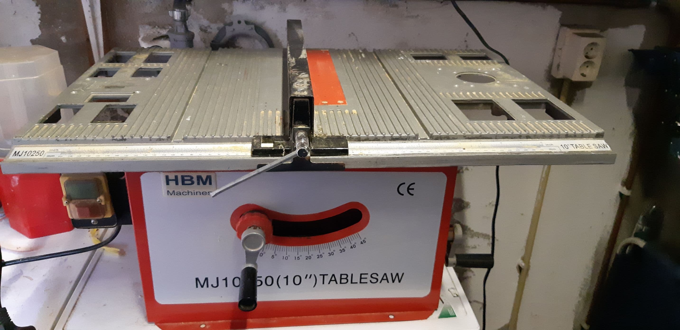 Zaagtafel niet voor héél precies werk