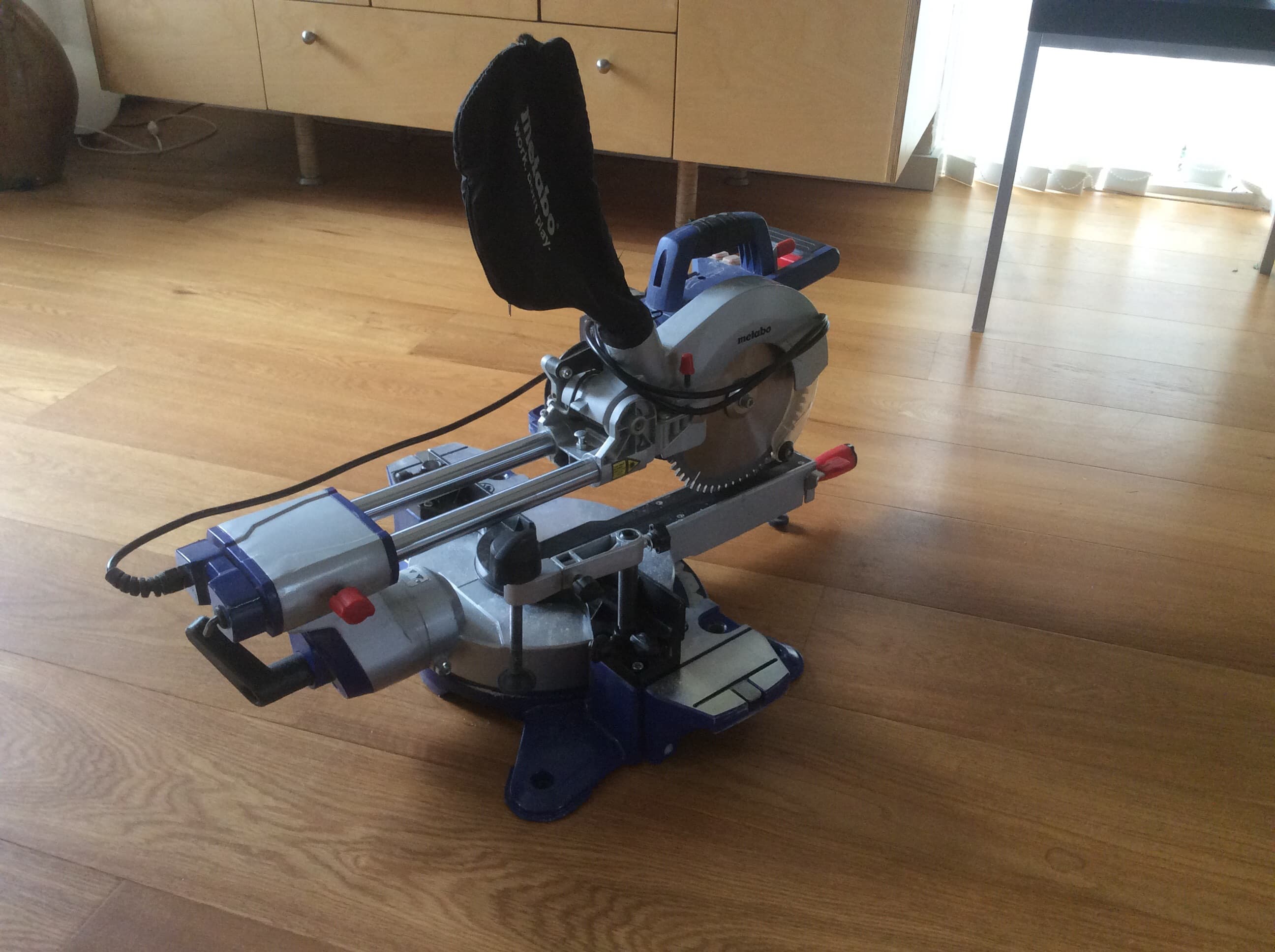 Metabo Afkortzaag / verstekzaag