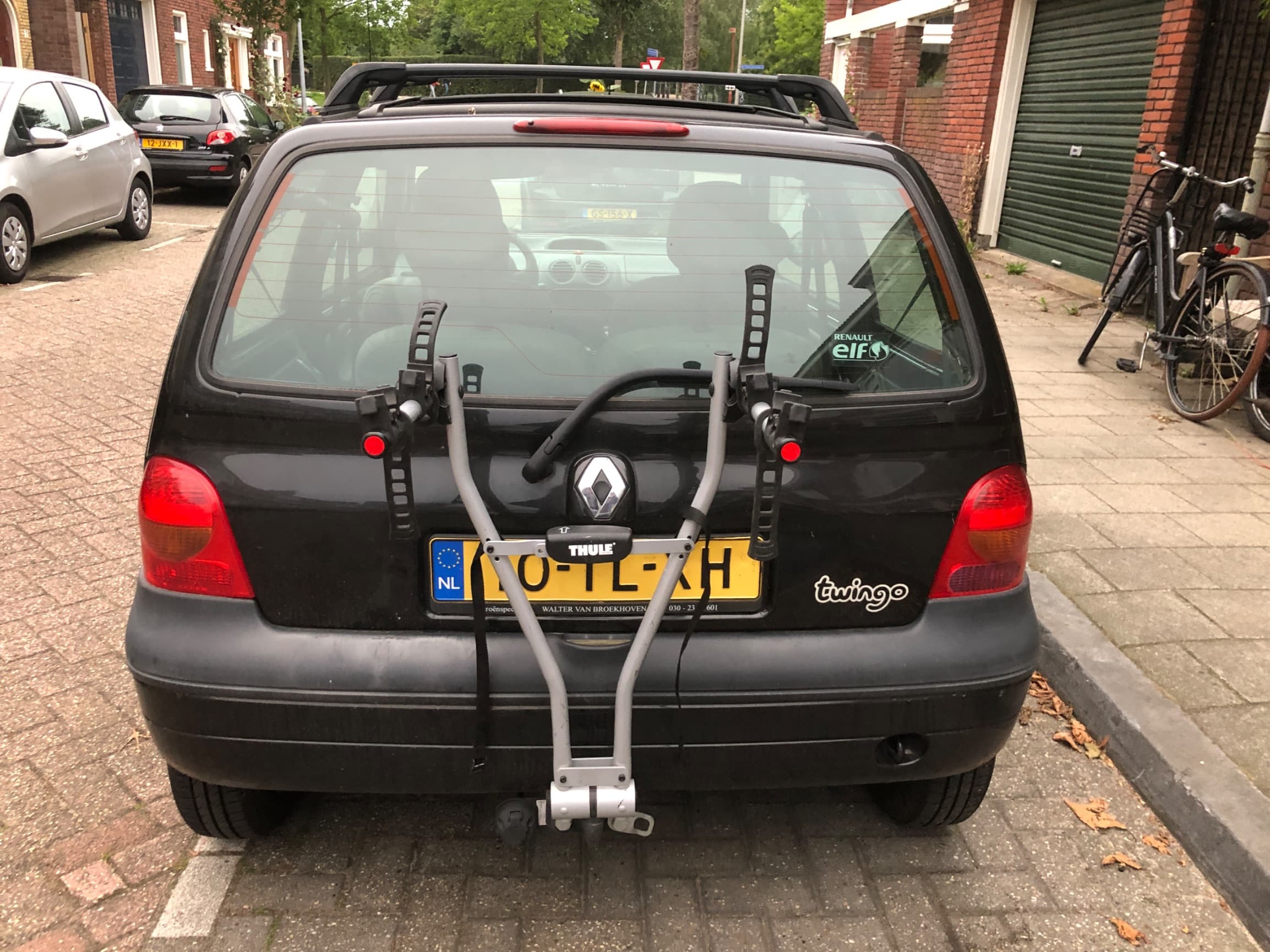 Meest eenvoudige fietsenrek van Thule, 1 minuutje monteren op trekhaak.