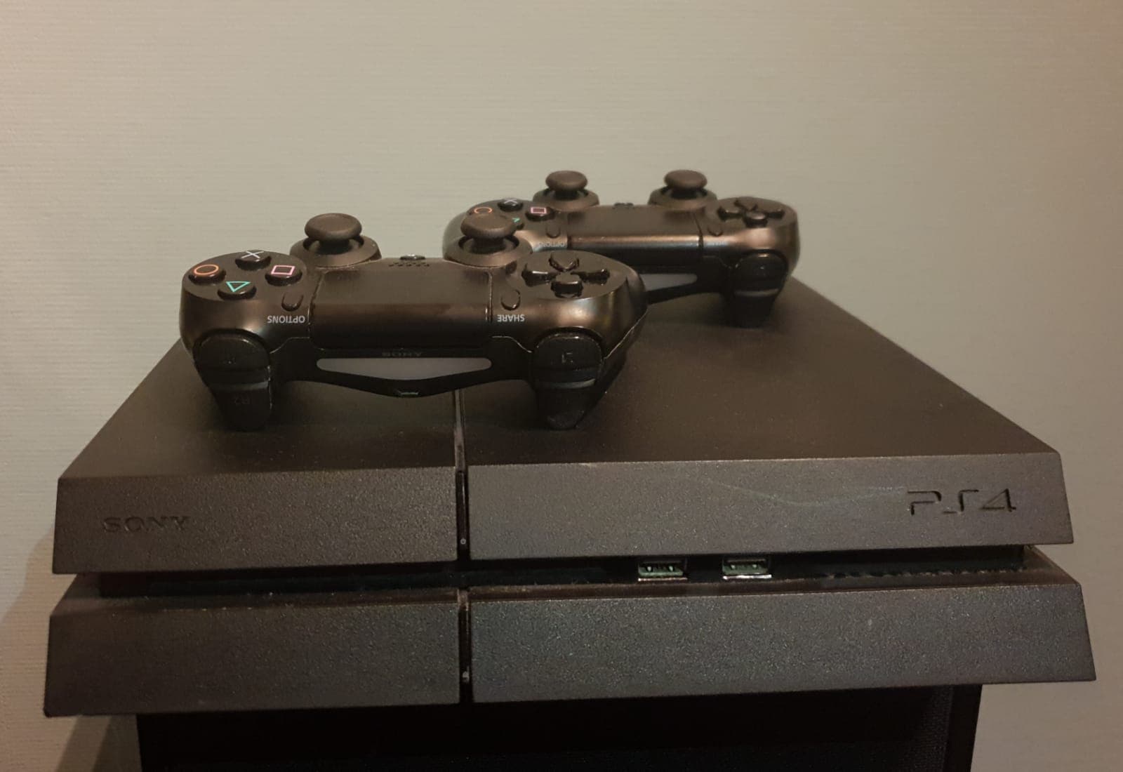 Playstation 4 huren