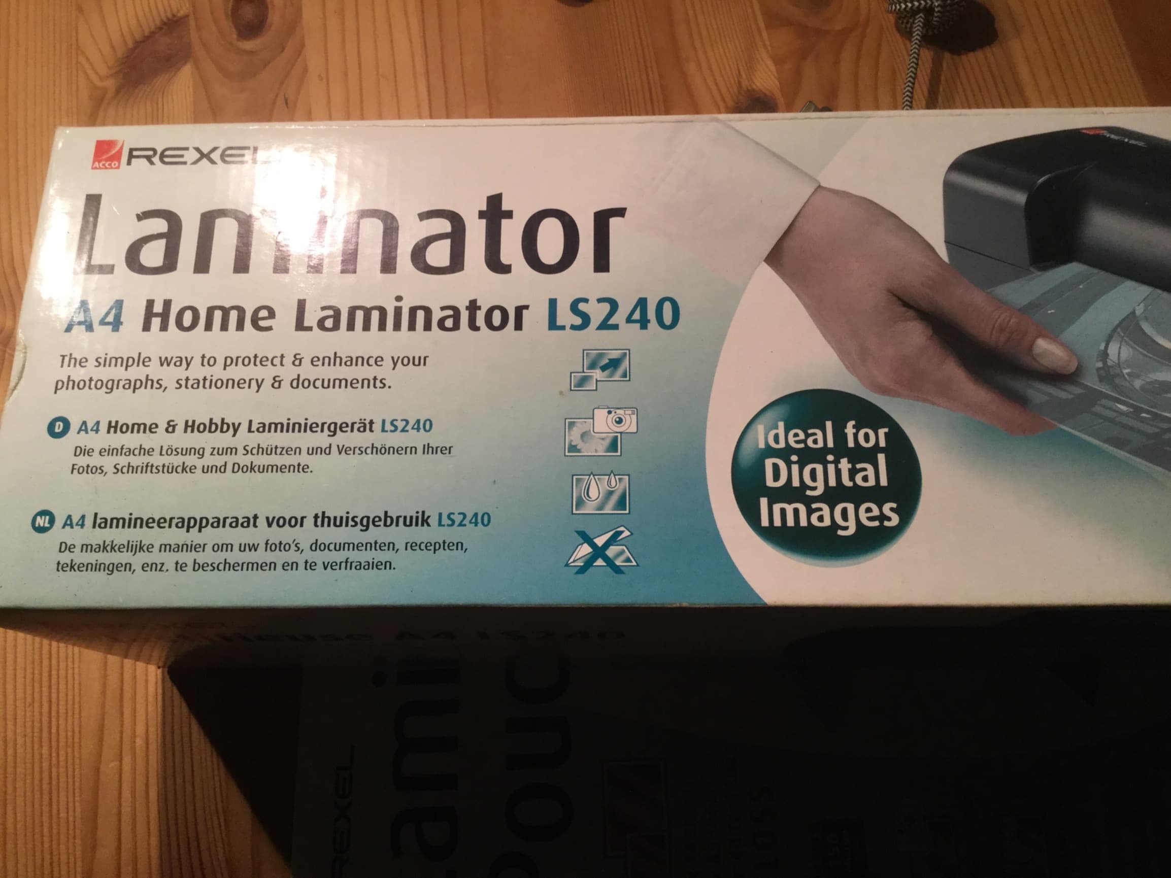 A4 Home Laminatot