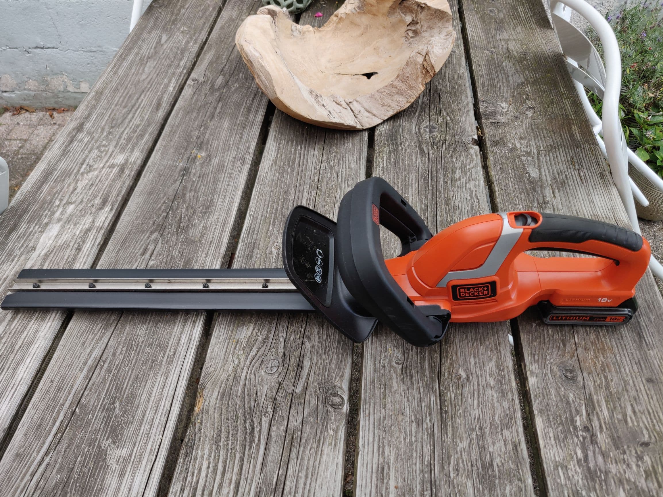 Accu-Heggenschaar van Black & Decker 