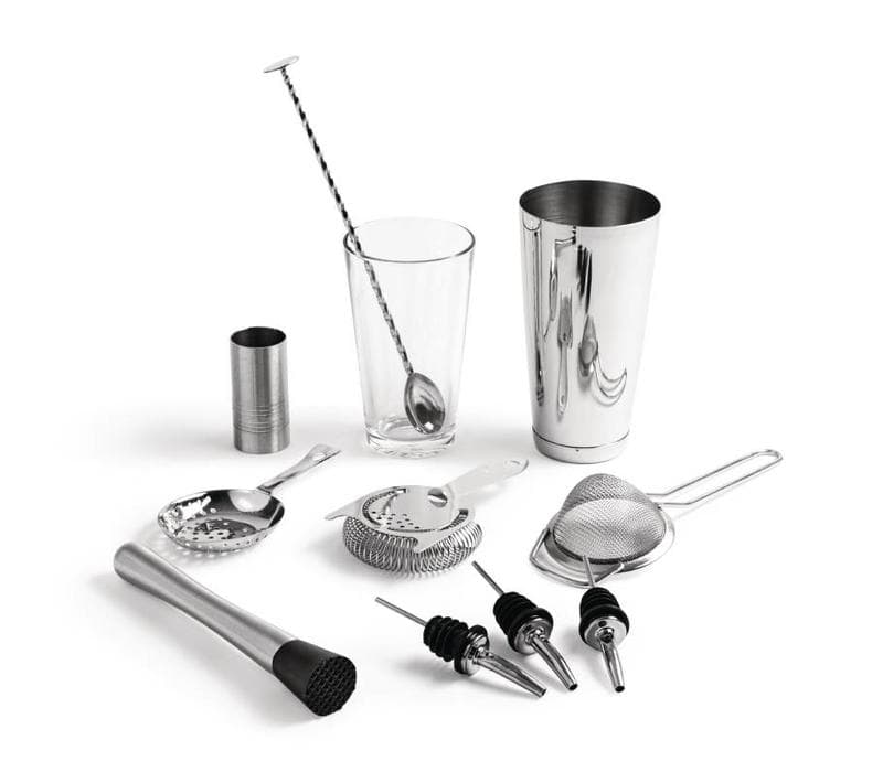 Cocktail shaker set. Dus met strainers, jigger (maatje), pours, etc.