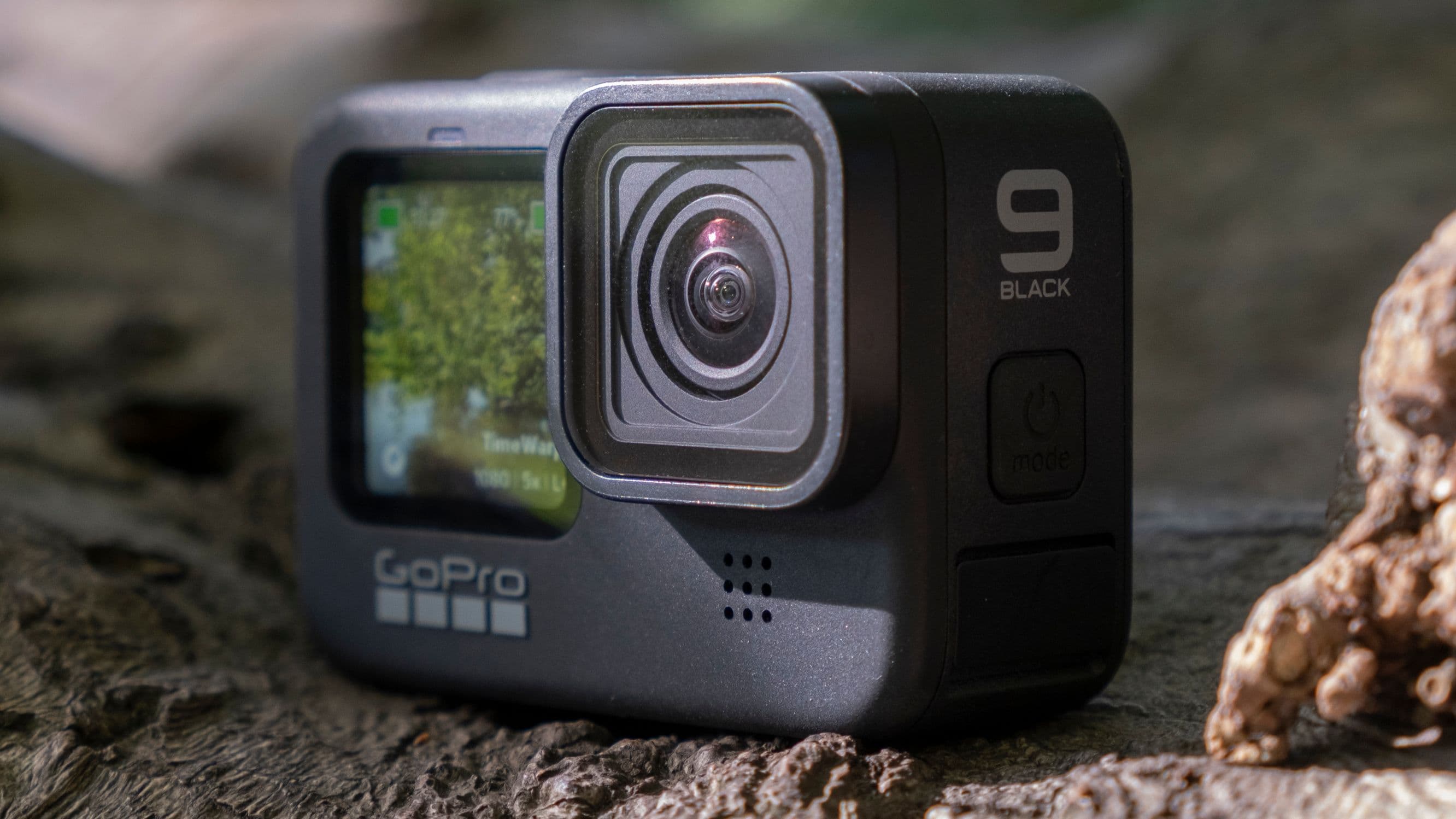 Gopro Hero 9 (Incl 2 accu's en adventure kit)