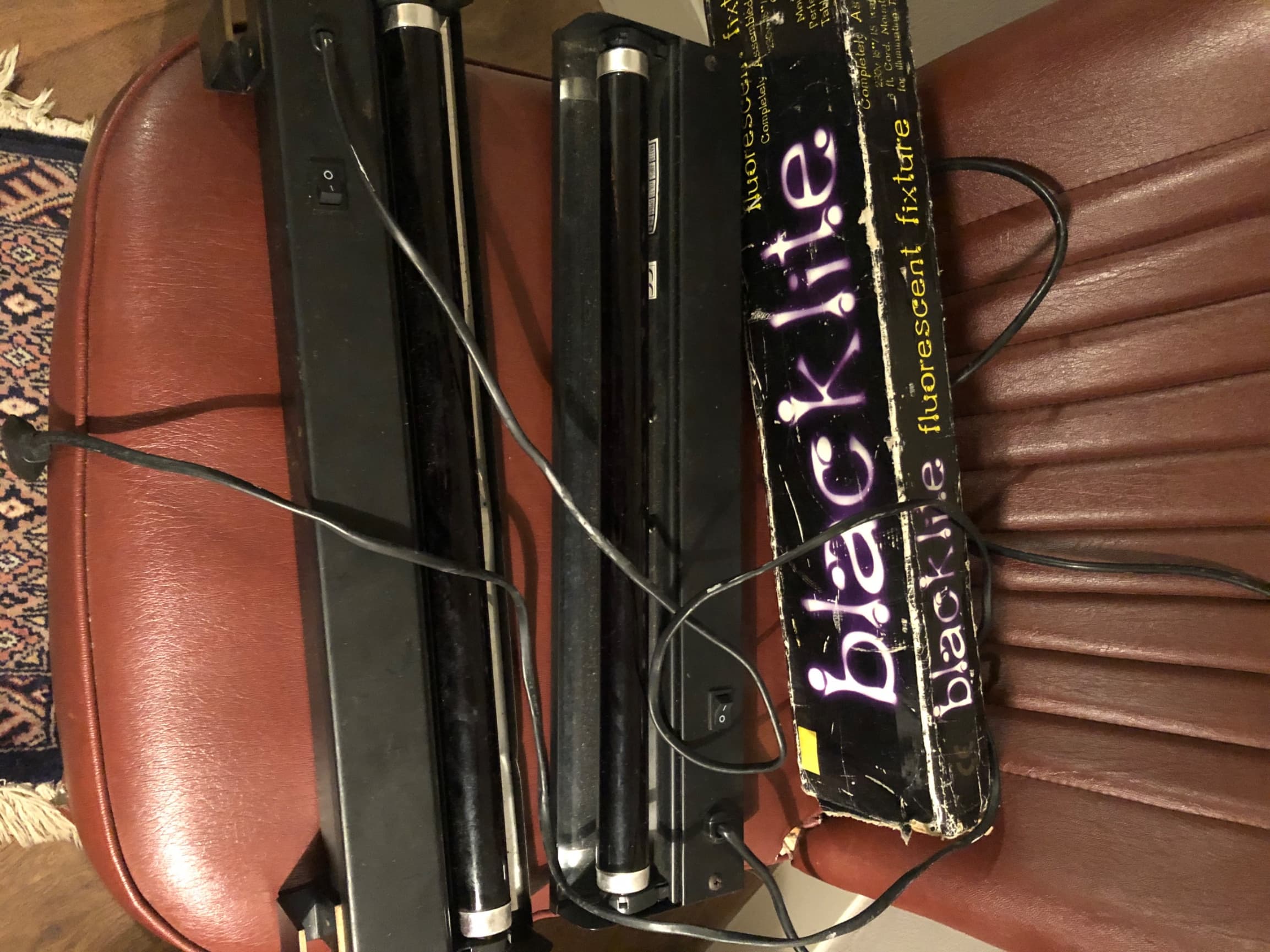 2x Blacklight