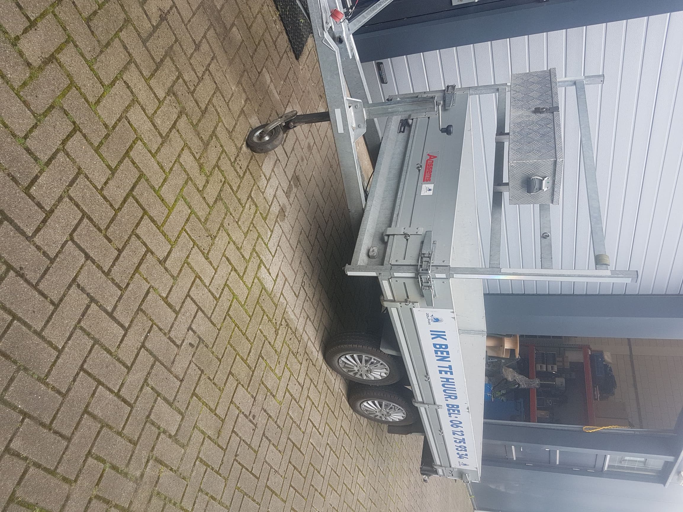 aanhangwagen open