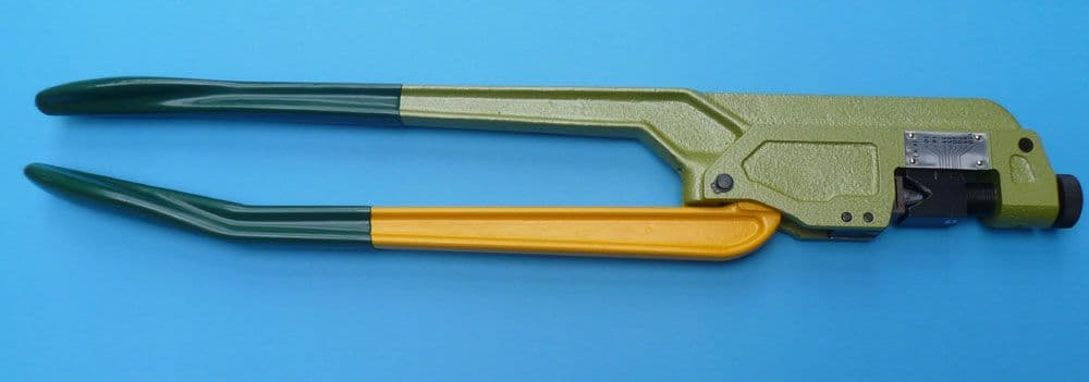 Zware krimptang voor kabelschoen/kabeloog 16-120 mm2