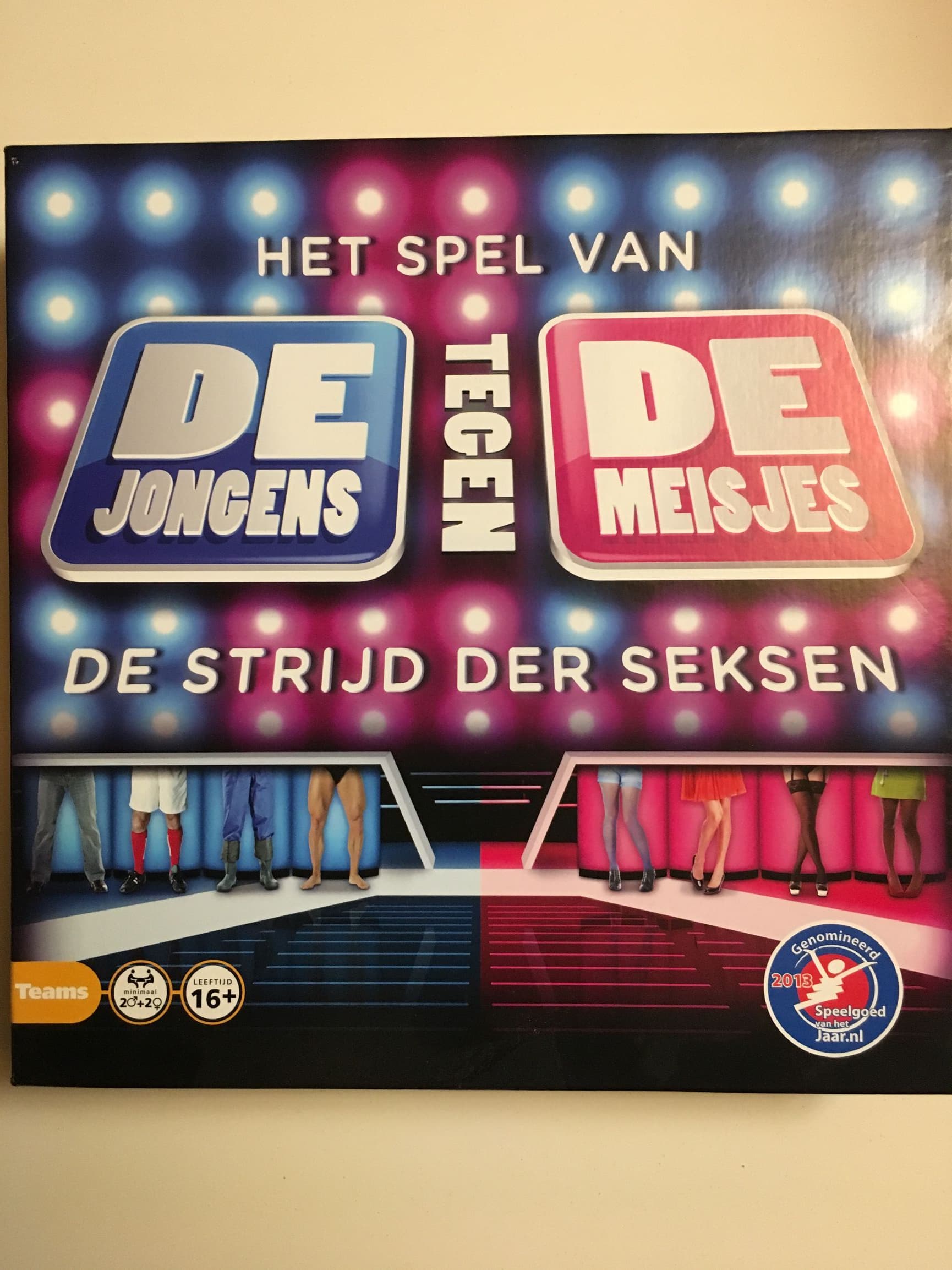 De Jongens tegen de Meisjes - bordspel