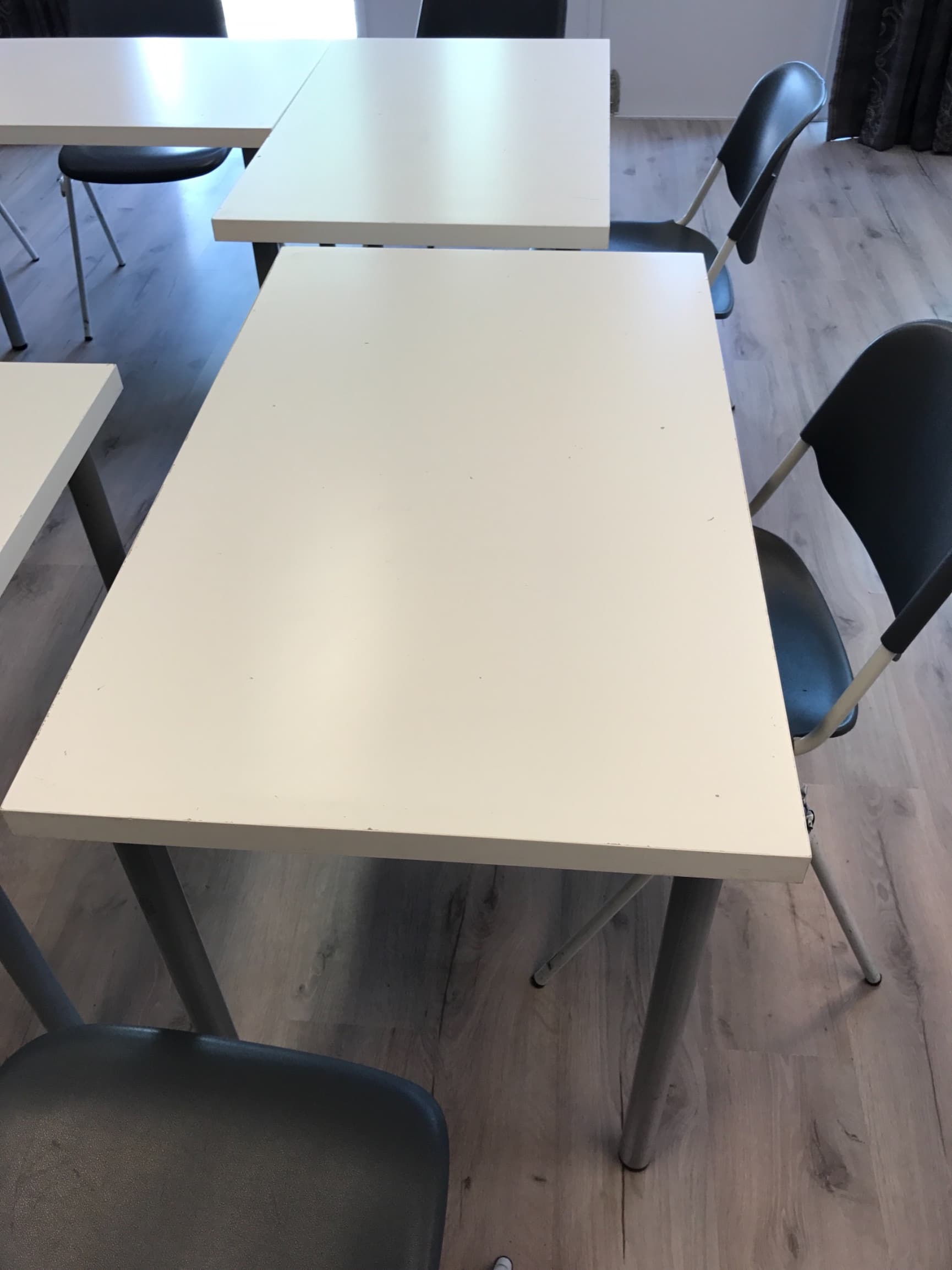 Witte tafels 100x60 cm
