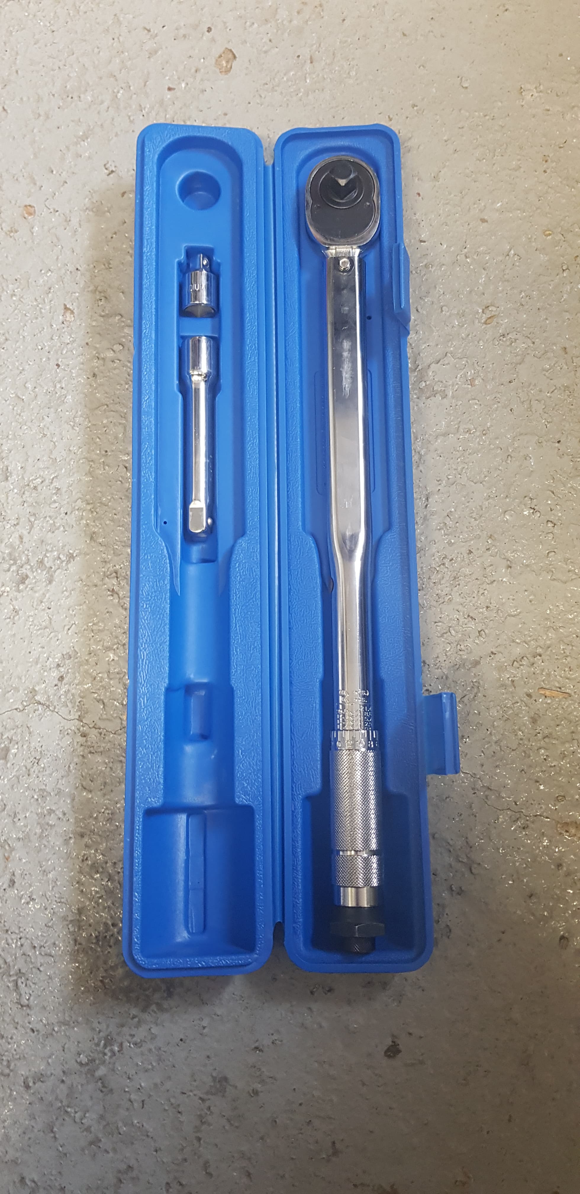 Wiel wissel set, momentsleutel  breekijzer en band ijzers