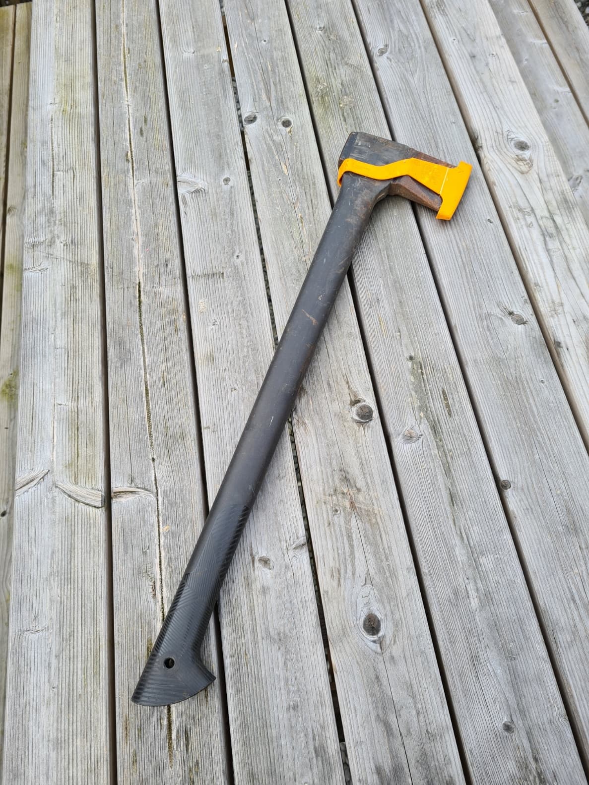 Fiskars Kloofbijl bijl, kunststof steel