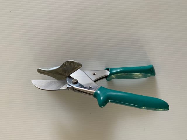Plintenschaar, plinten schaar