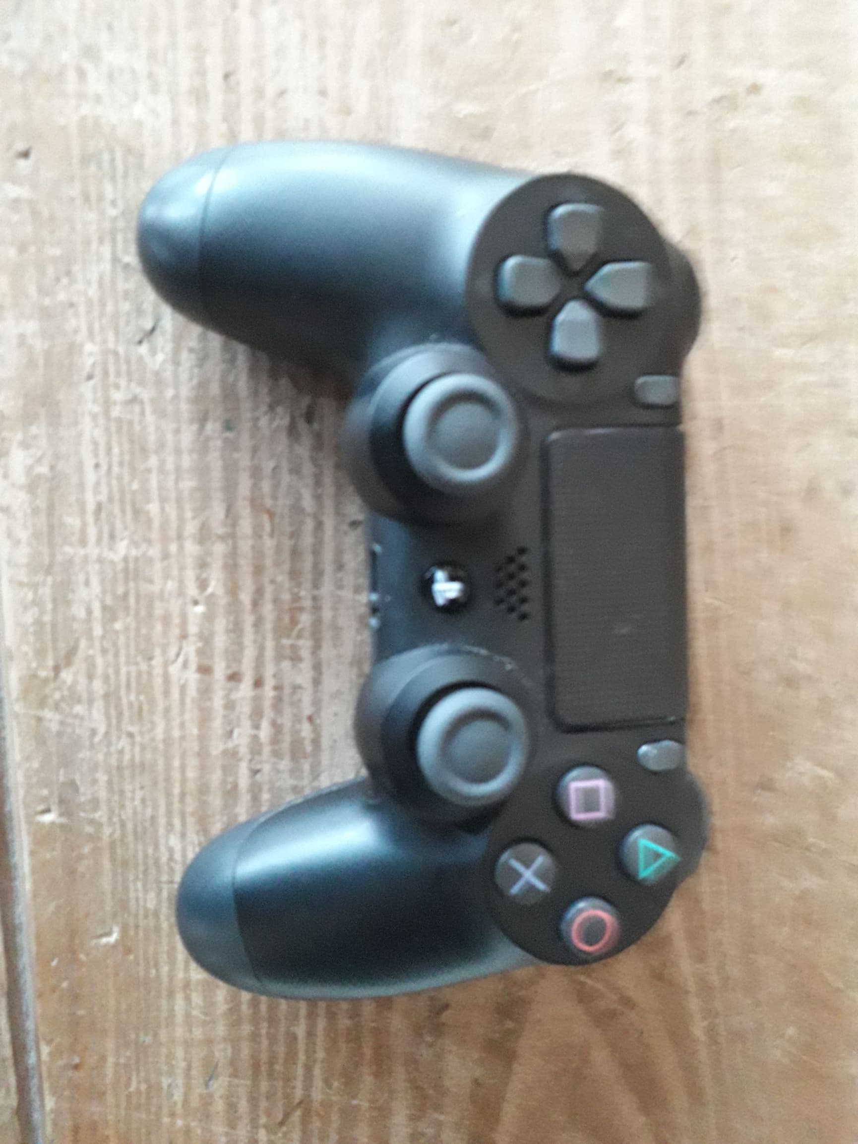 playstation 4 controller