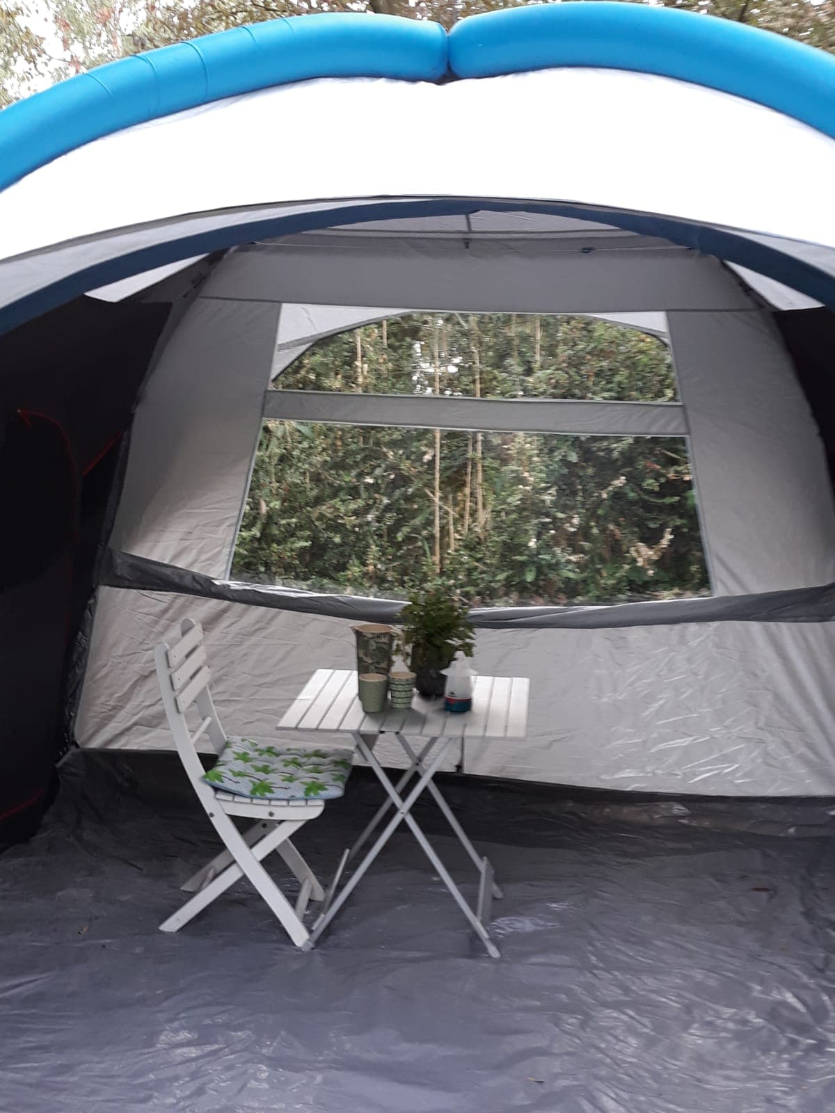Opblaasbare tent, Fresh & Black quechua 8 personen