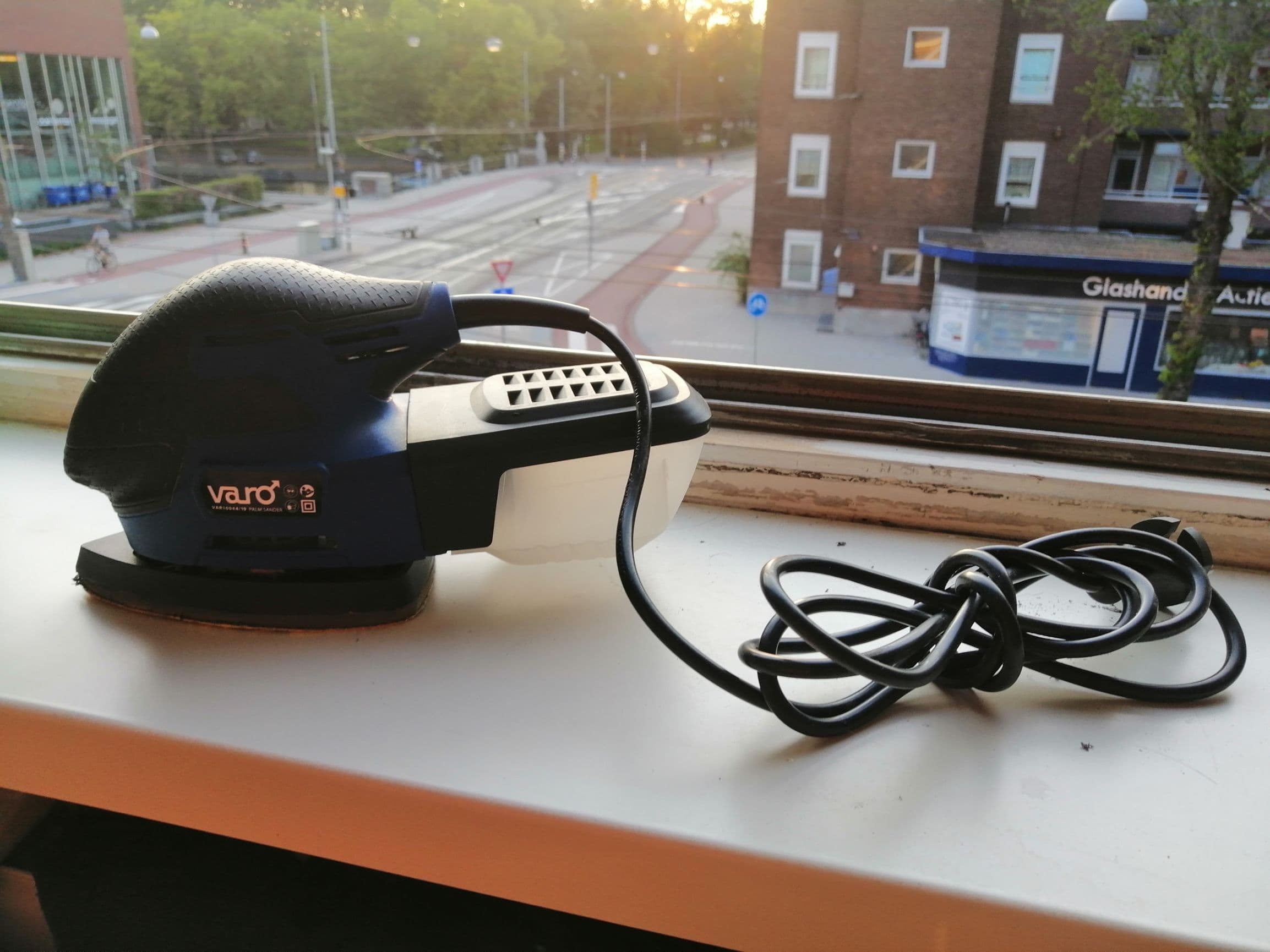 Vlakschuurmachine