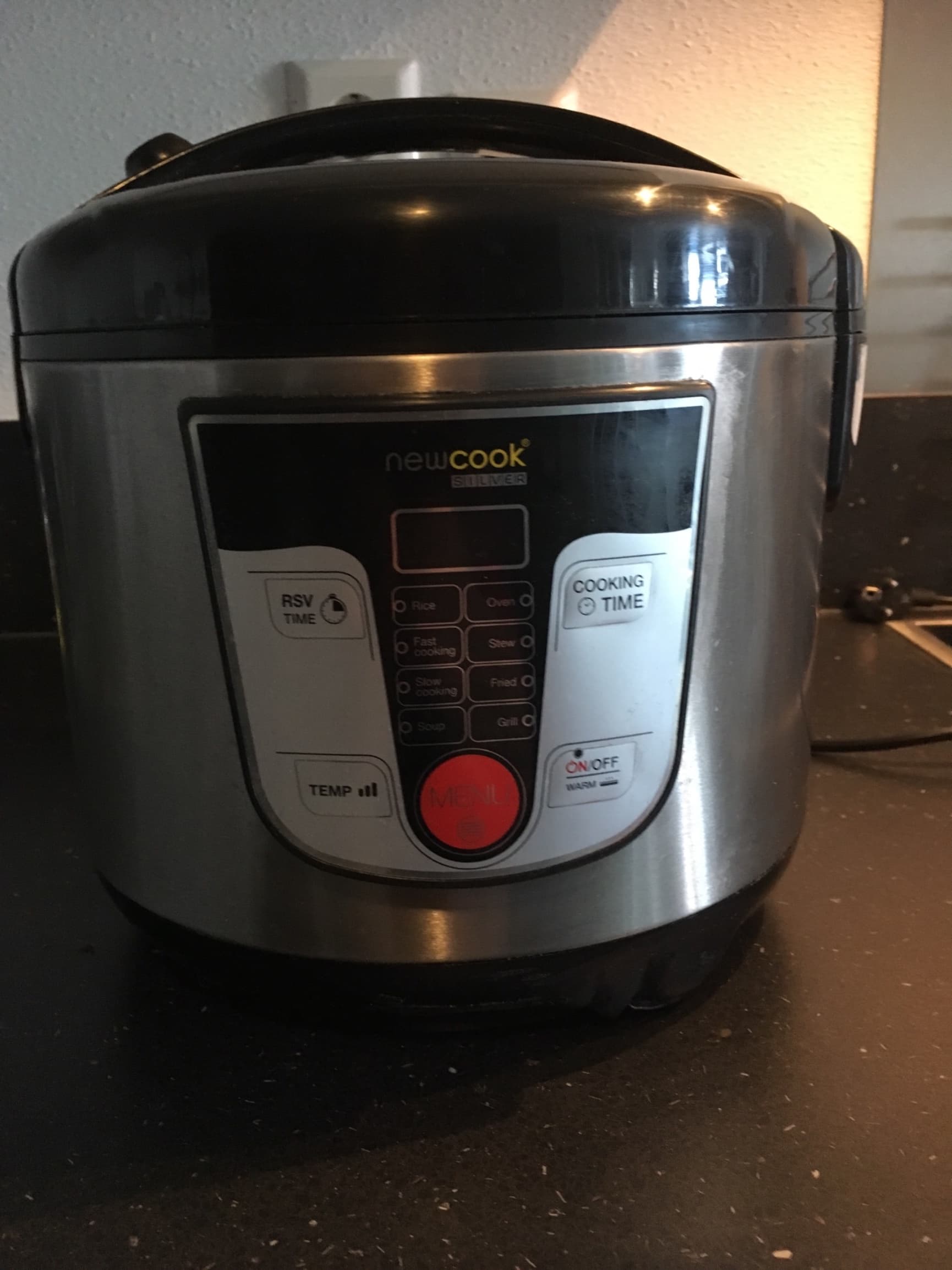 Multicooker (Rijstkoker, slowcooker, stoven, frituren etc)